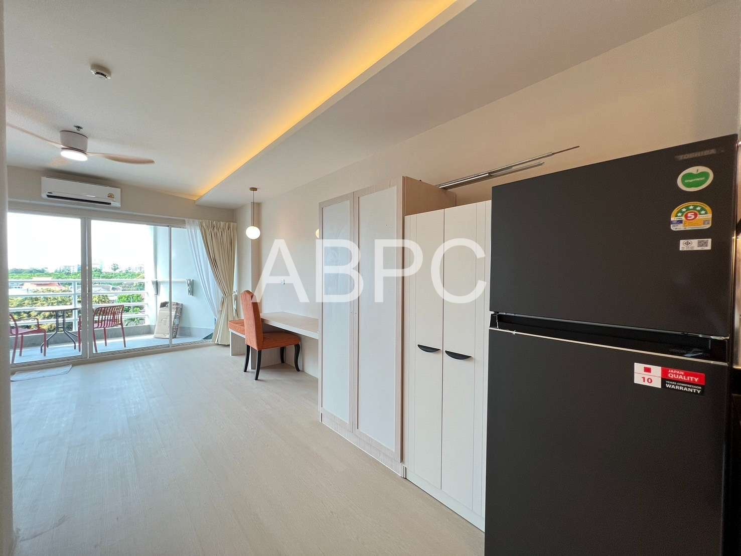 View talay 5 for sale 1 Bedroom 1 Bathroom in Jomtien photo 3