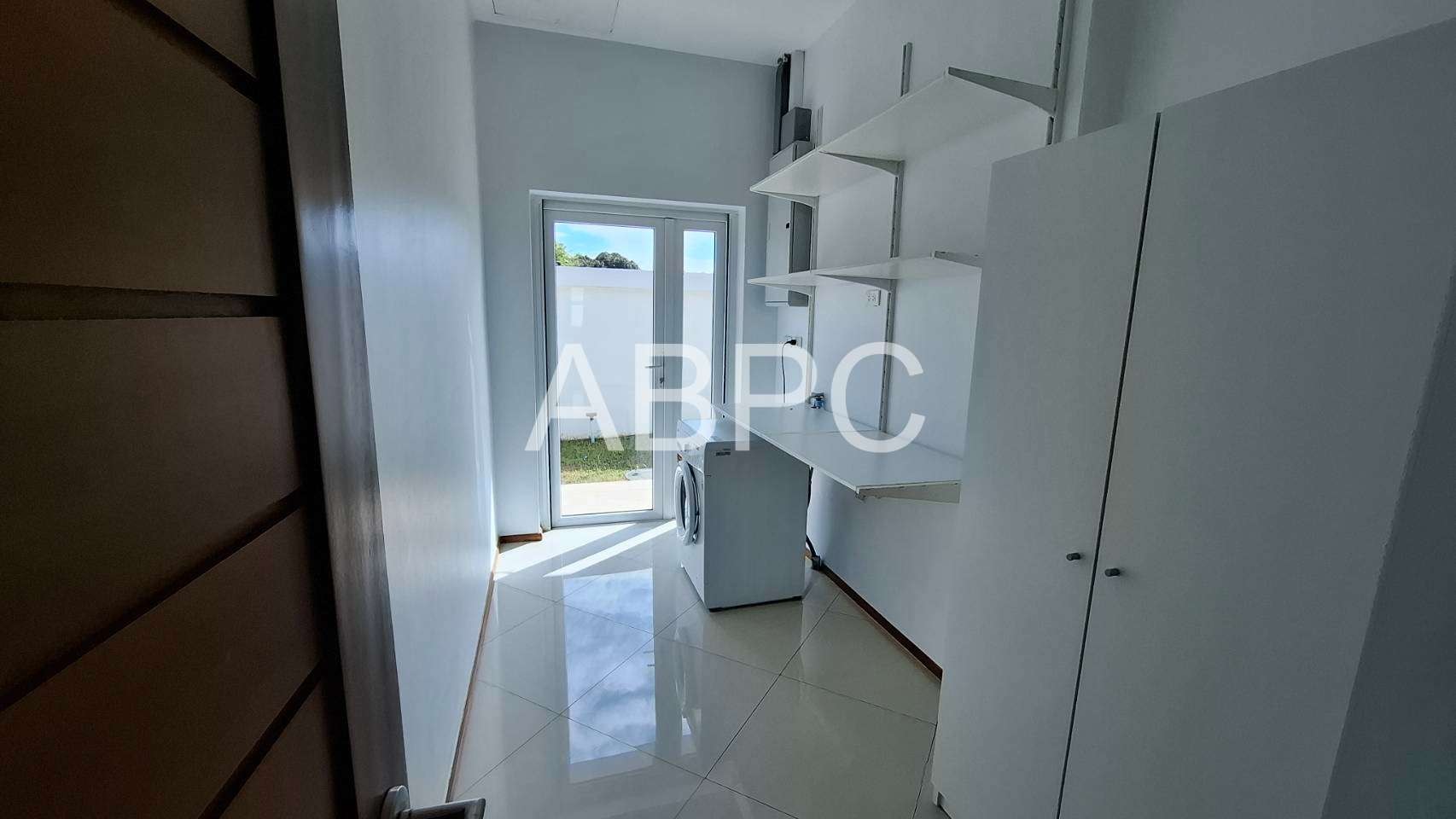 Brand new 3 Bedroom Pool Villa photo 6