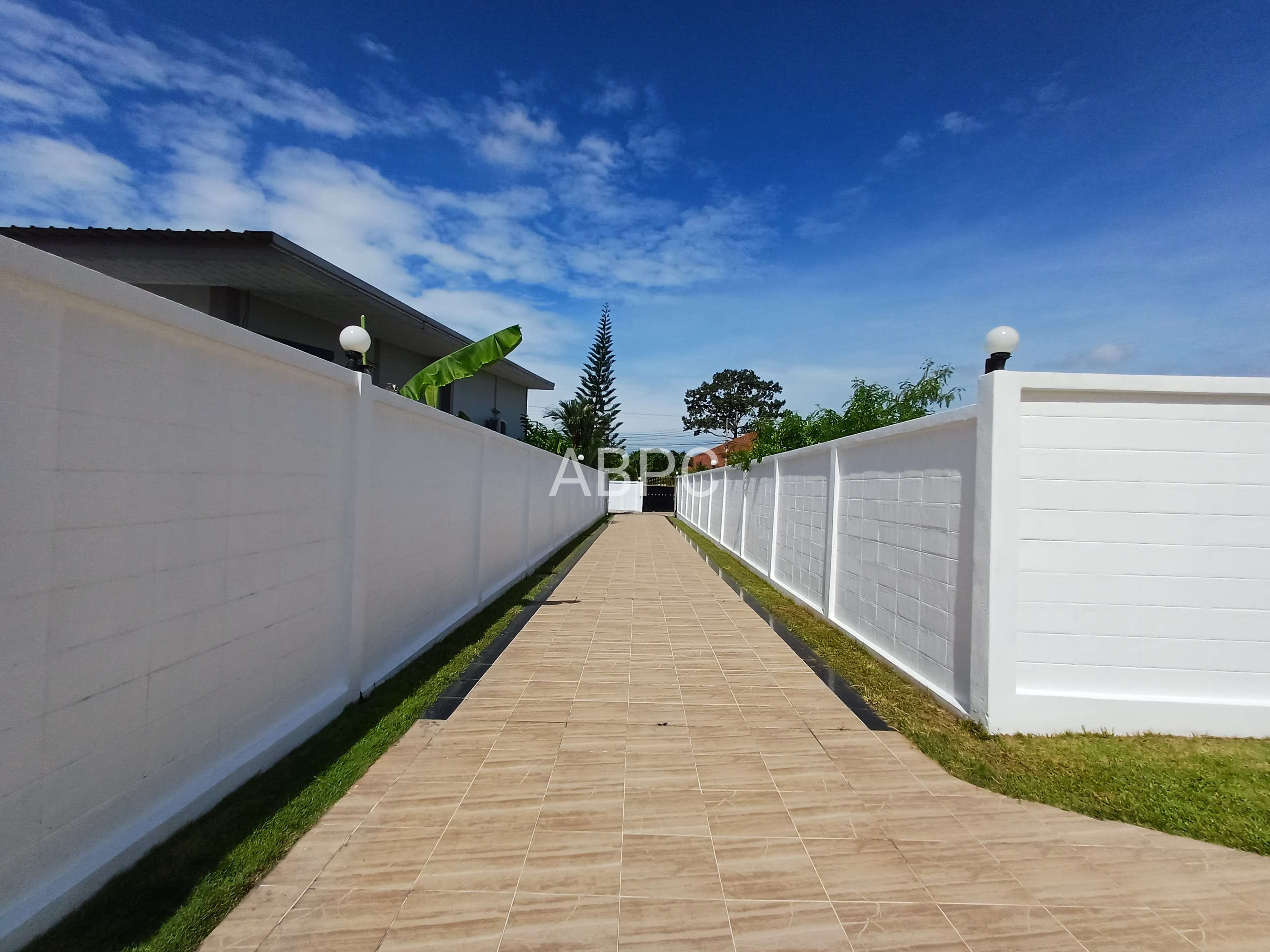 Spacious Private Pool Villa 5 bedrooms 7 bathrooms in Nongplalai for Sale photo 18