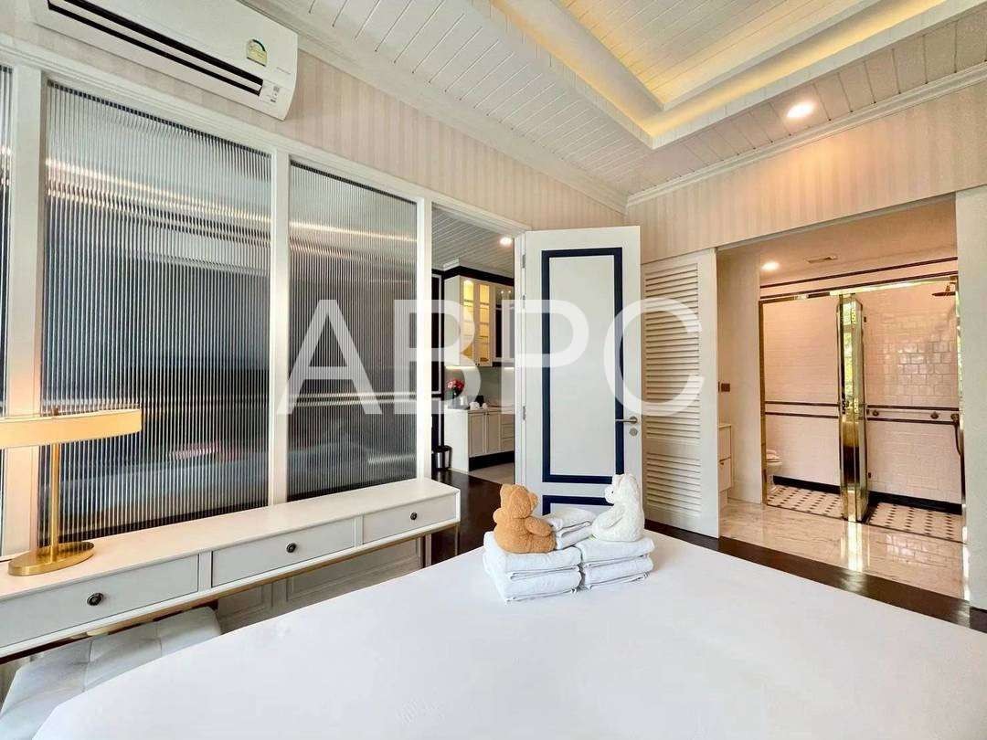 Pool Access 1 bedroom 1 bathroom at Grand Florida Beachfront in Na Jomtien photo 8
