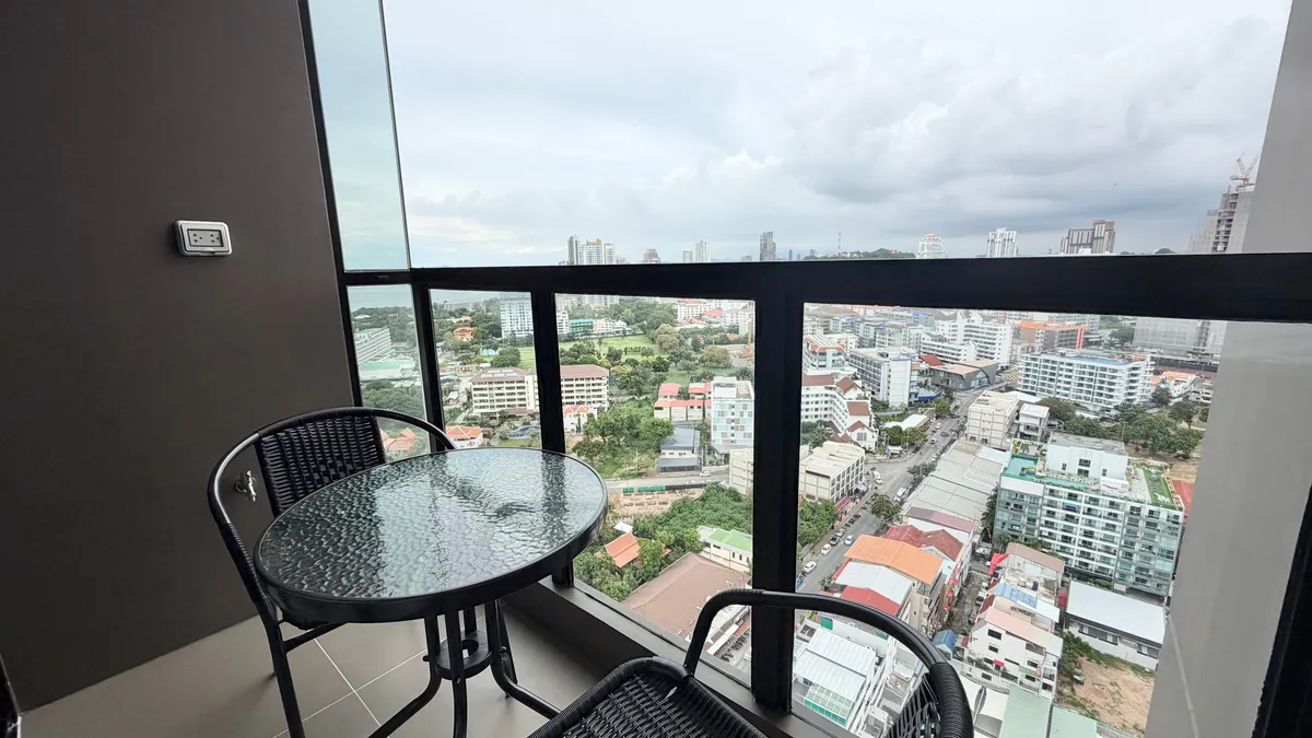 Luxury One bedroom Condo For Rent In Pratamnak photo 28