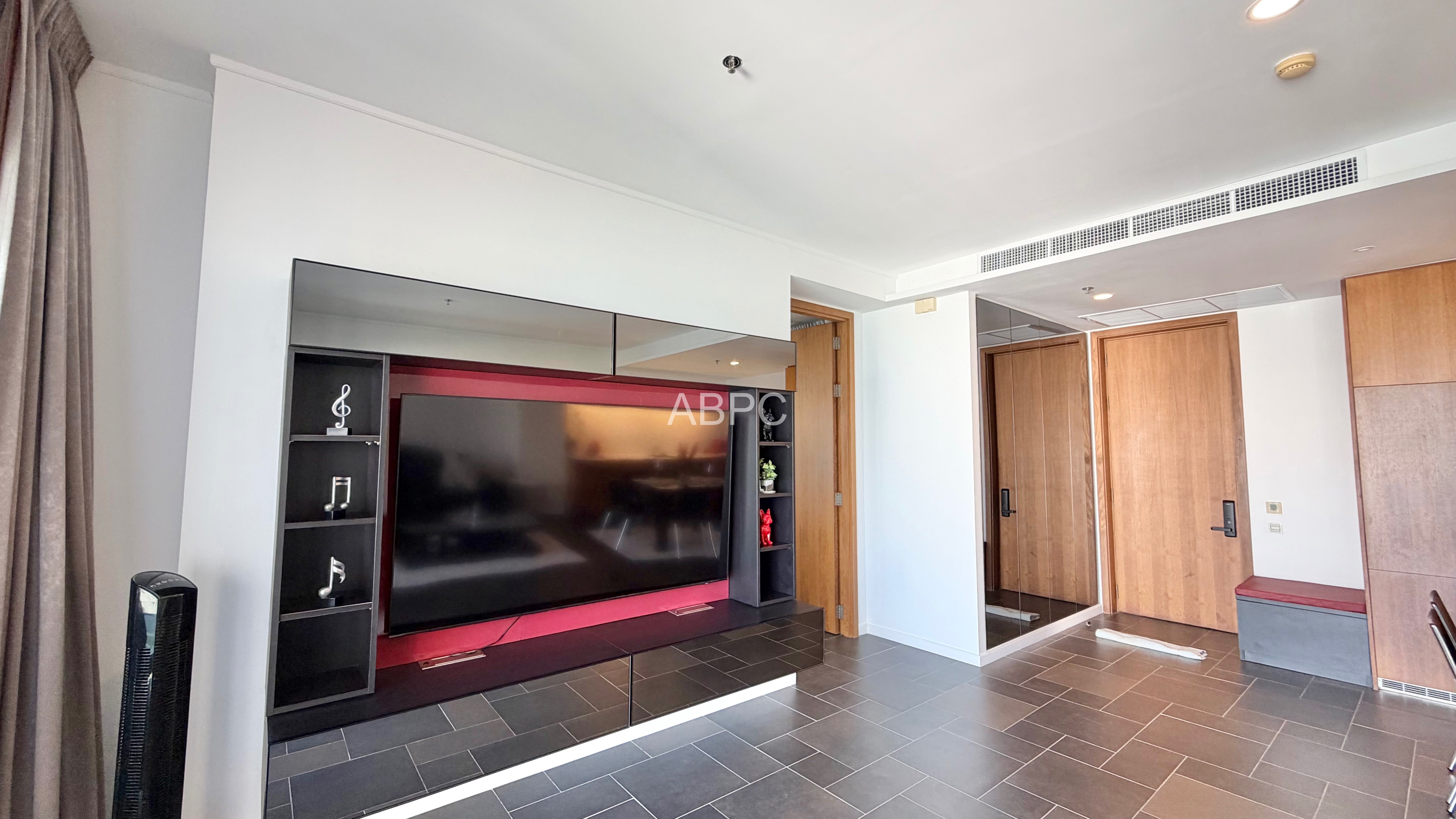 Sea View Condo for Rent In Wongamat photo 5