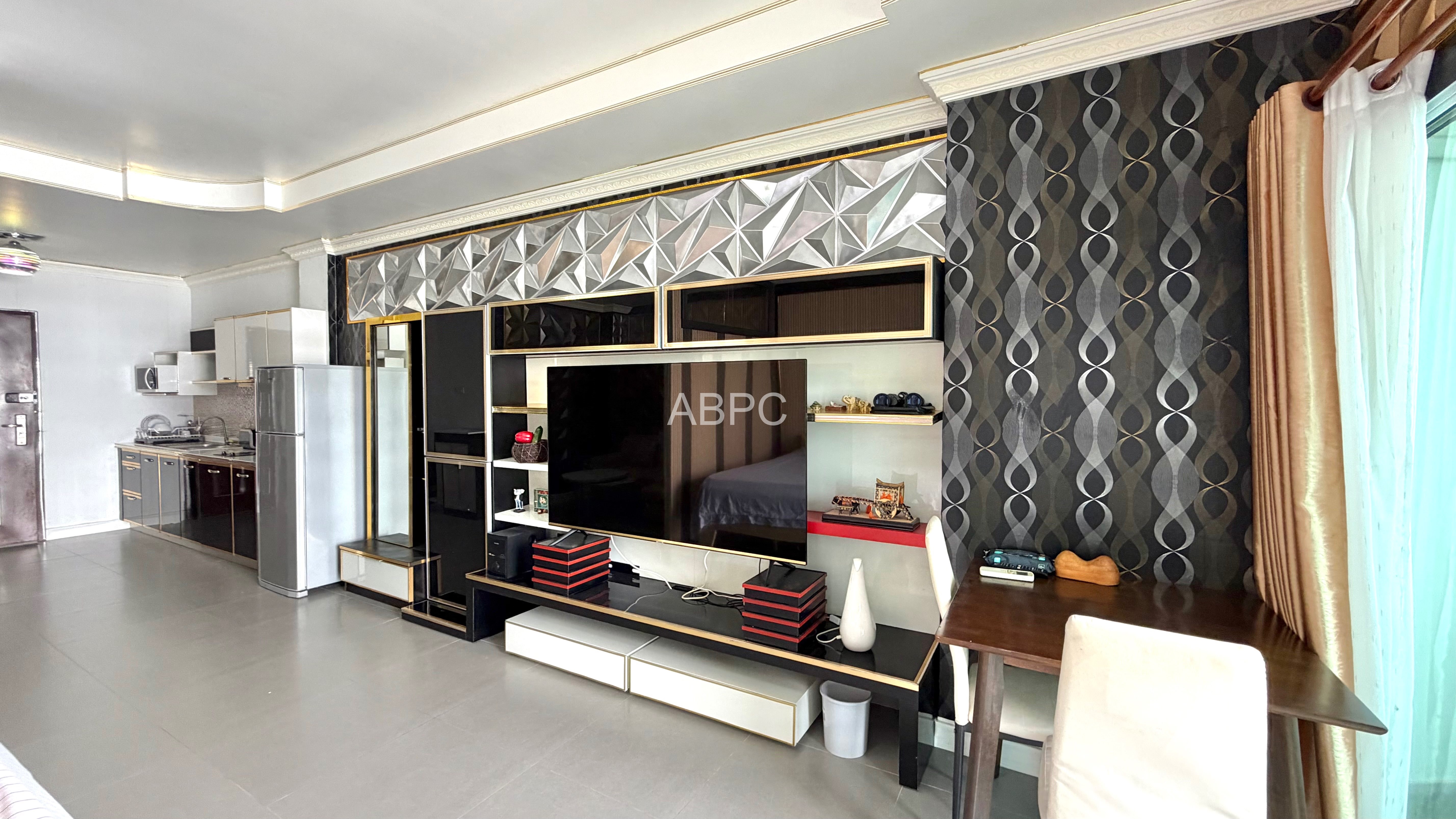 Sea View Studio Condo For Sale In Jomtien photo 4