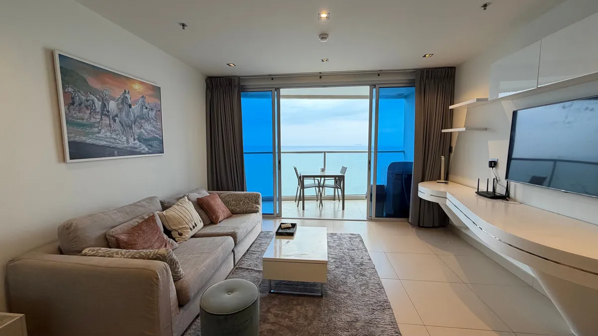 Sea-view Condo For Rent In Prahtamnak