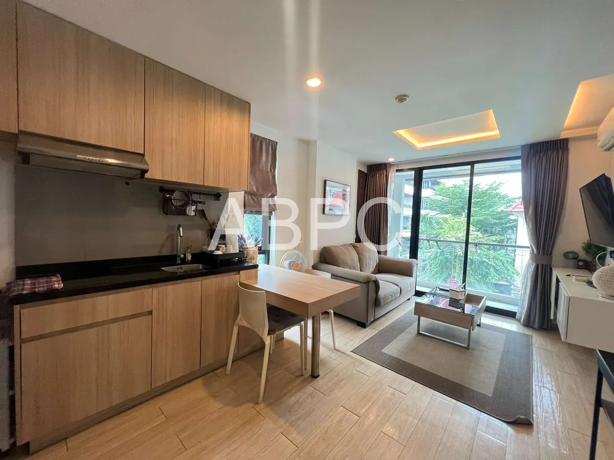 Corner room 1 bedroom 1 Bathroom in Central Pattaya photo 5
