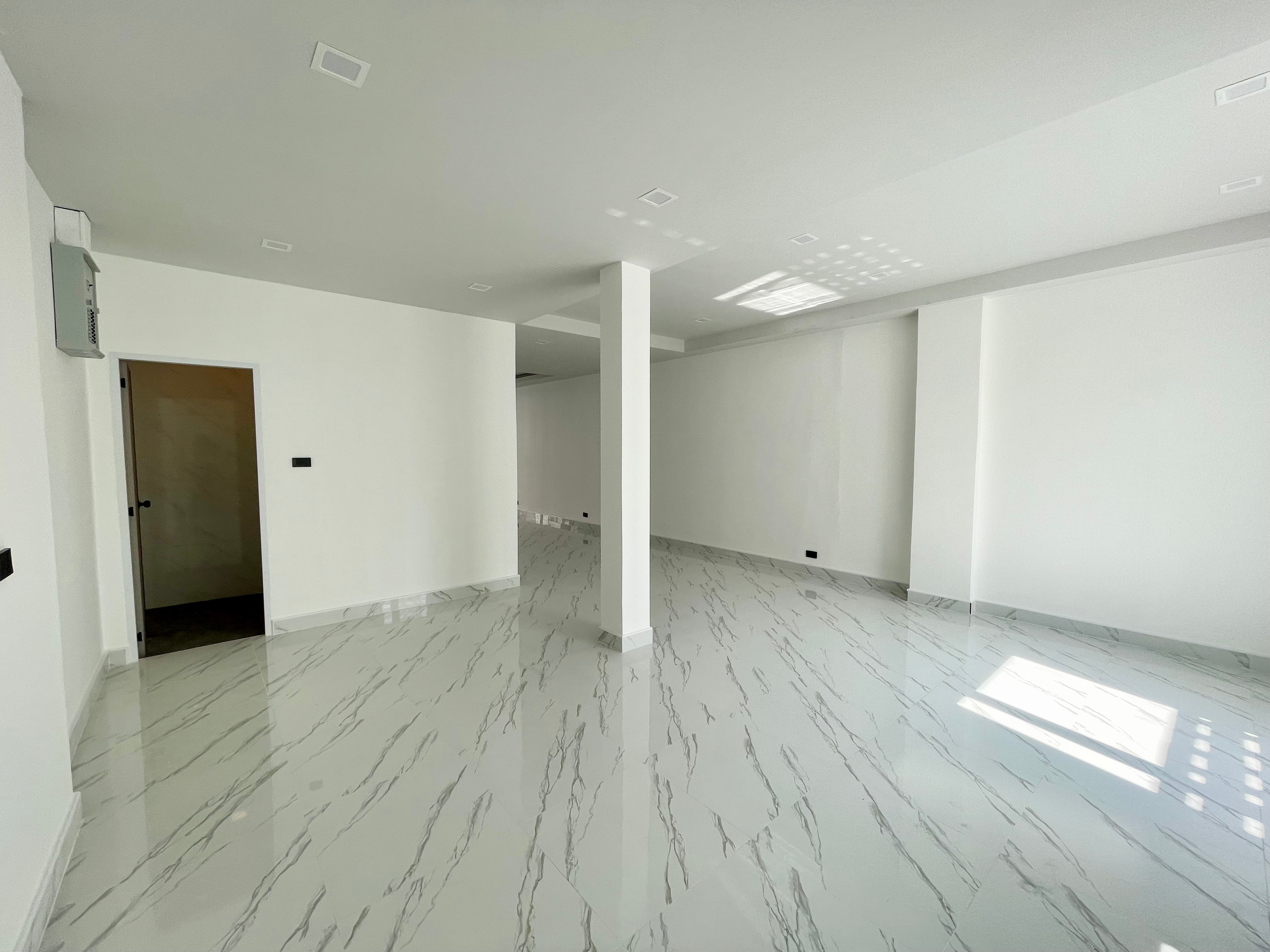 Newly Renovated Townhome 3 Story For Sale photo 19