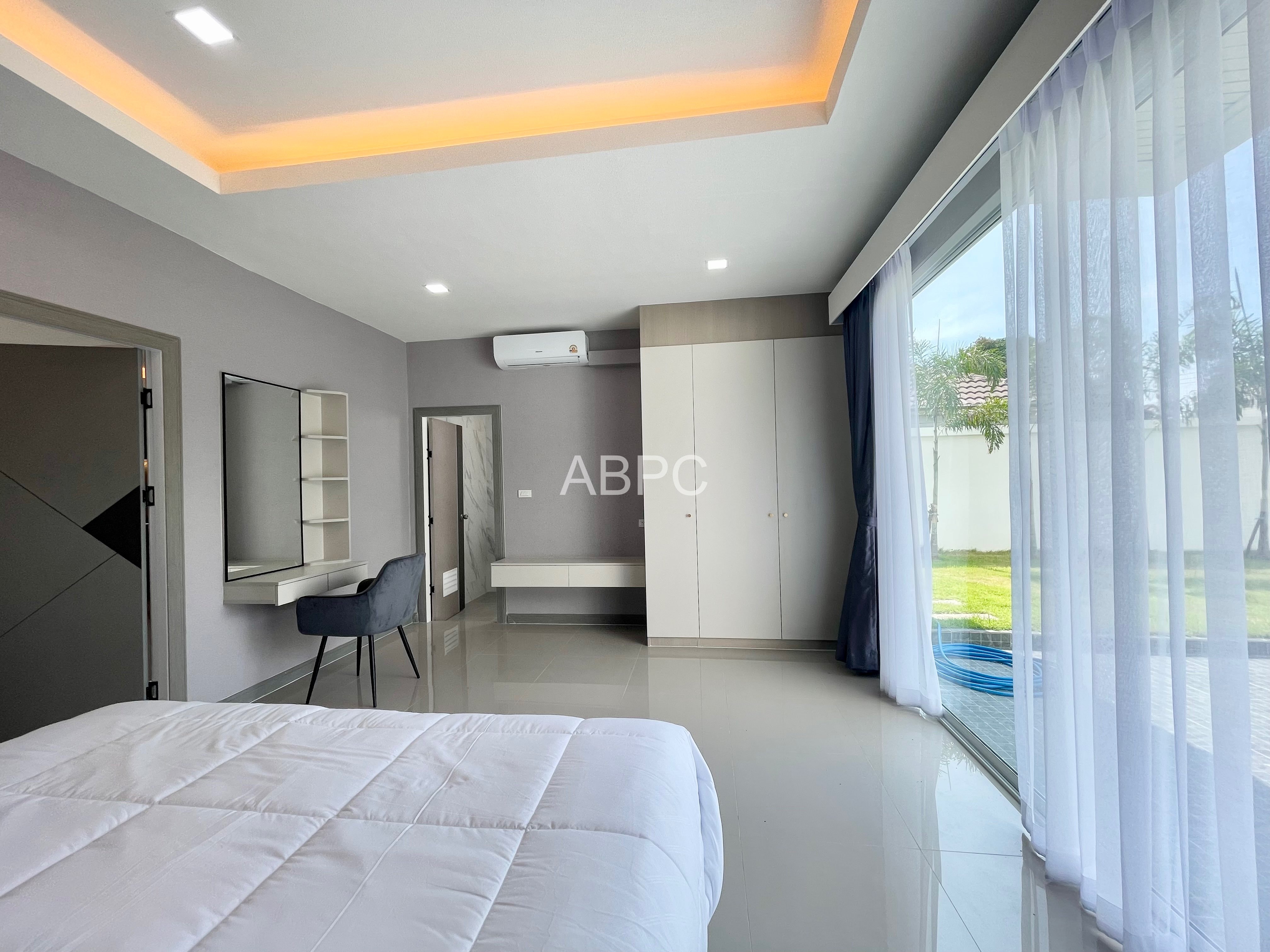 Brand new House For Sale photo 4
