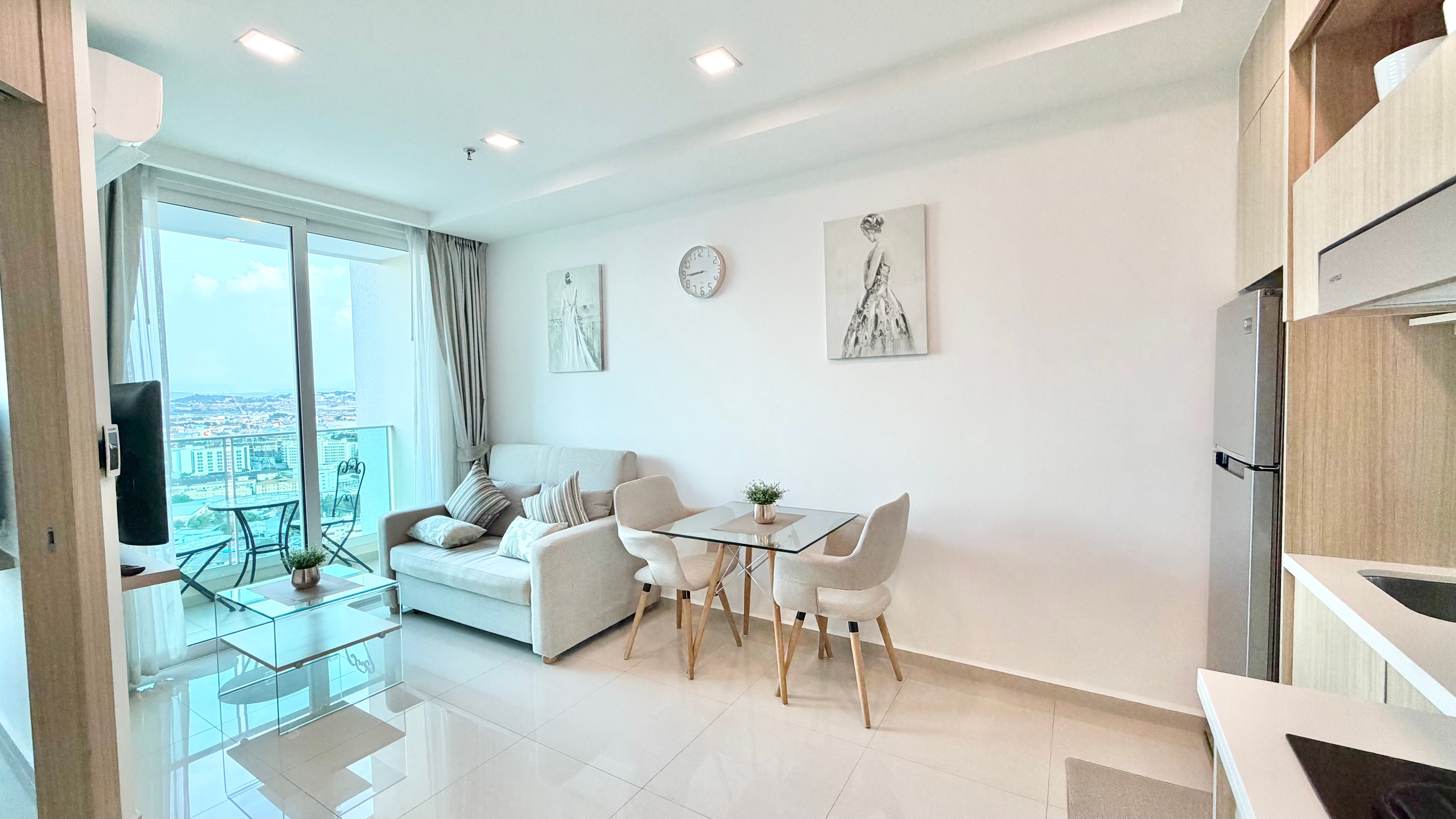 One bedroom Condo For Rent In Central Area photo 2