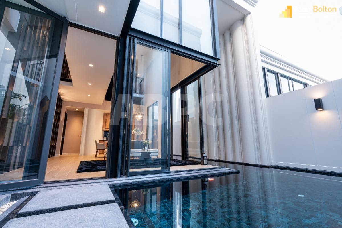 Brand New Ultra Modern Luxury 4 Bed 5 Bath Pool Villa In South Pattaya photo 6