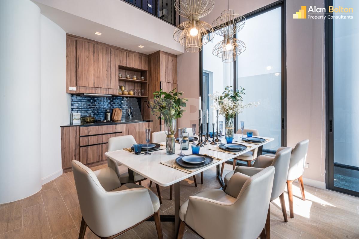 Brand New Ultra Modern Luxury 4 Bed 5 Bath Pool Villa In South Pattaya photo 3