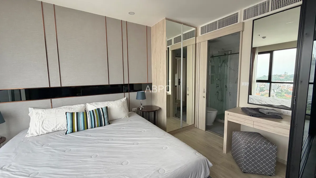 Luxurious One bedroom Condo For Rent In Prahtamnak photo 11