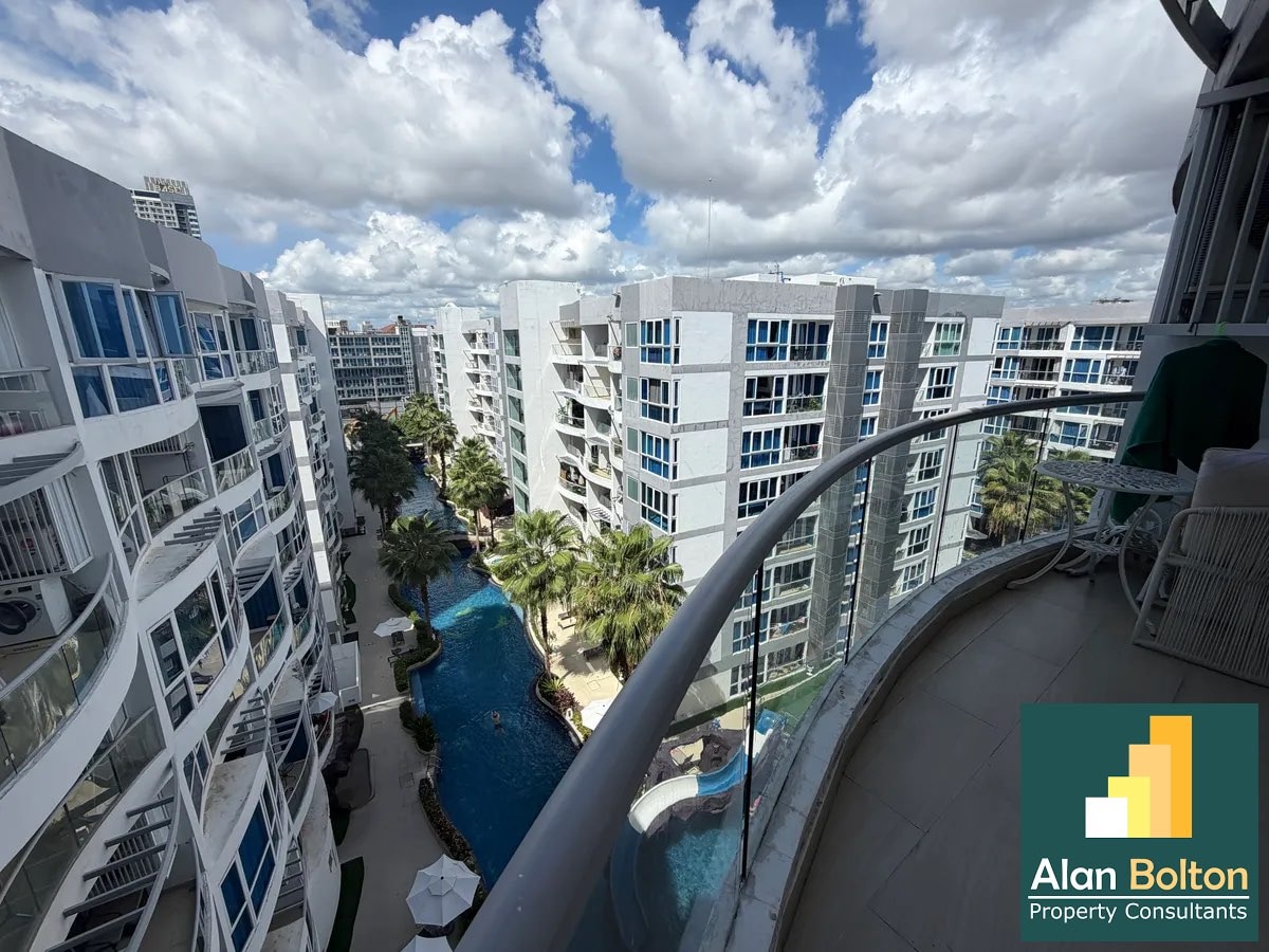 Beautiful Pool View 1 bedroom 1 bathroom (FQ) in Central Pattaya for Sale photo 9