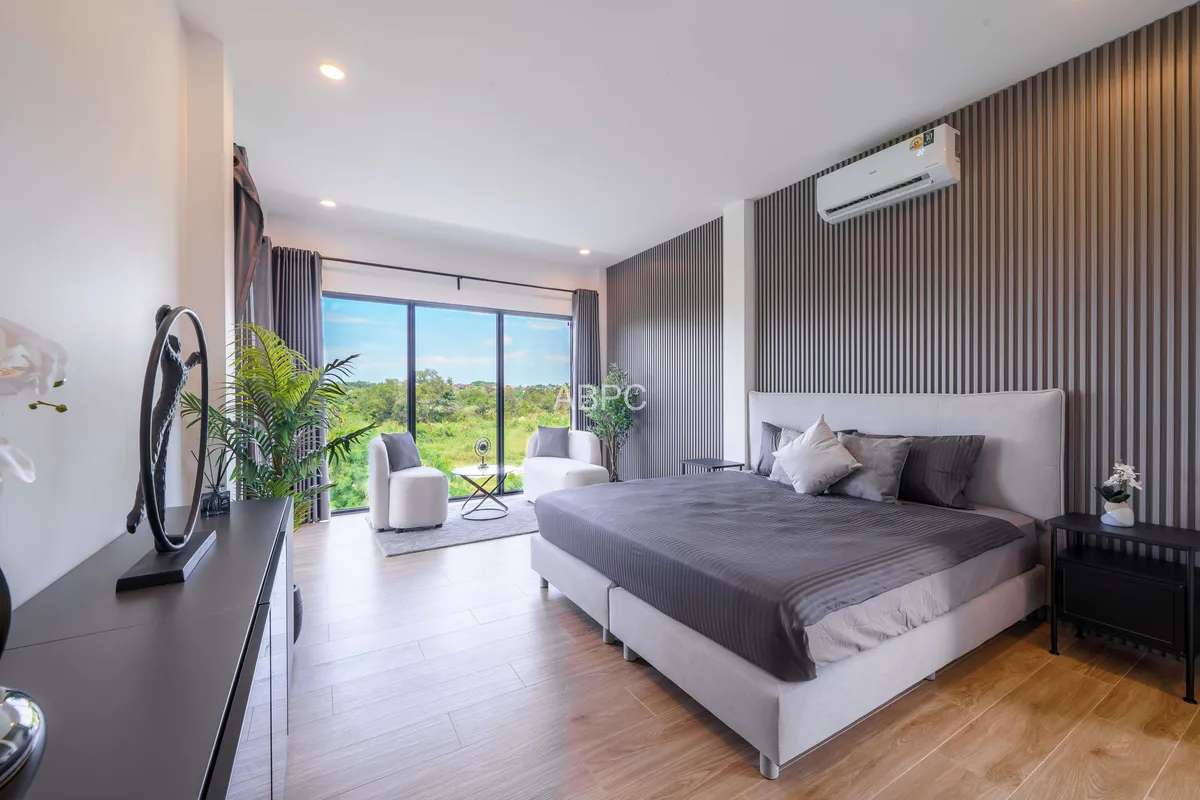 Modern pool villa 4 Bedrooms 3 Bathrooms in Mapprachan photo 40