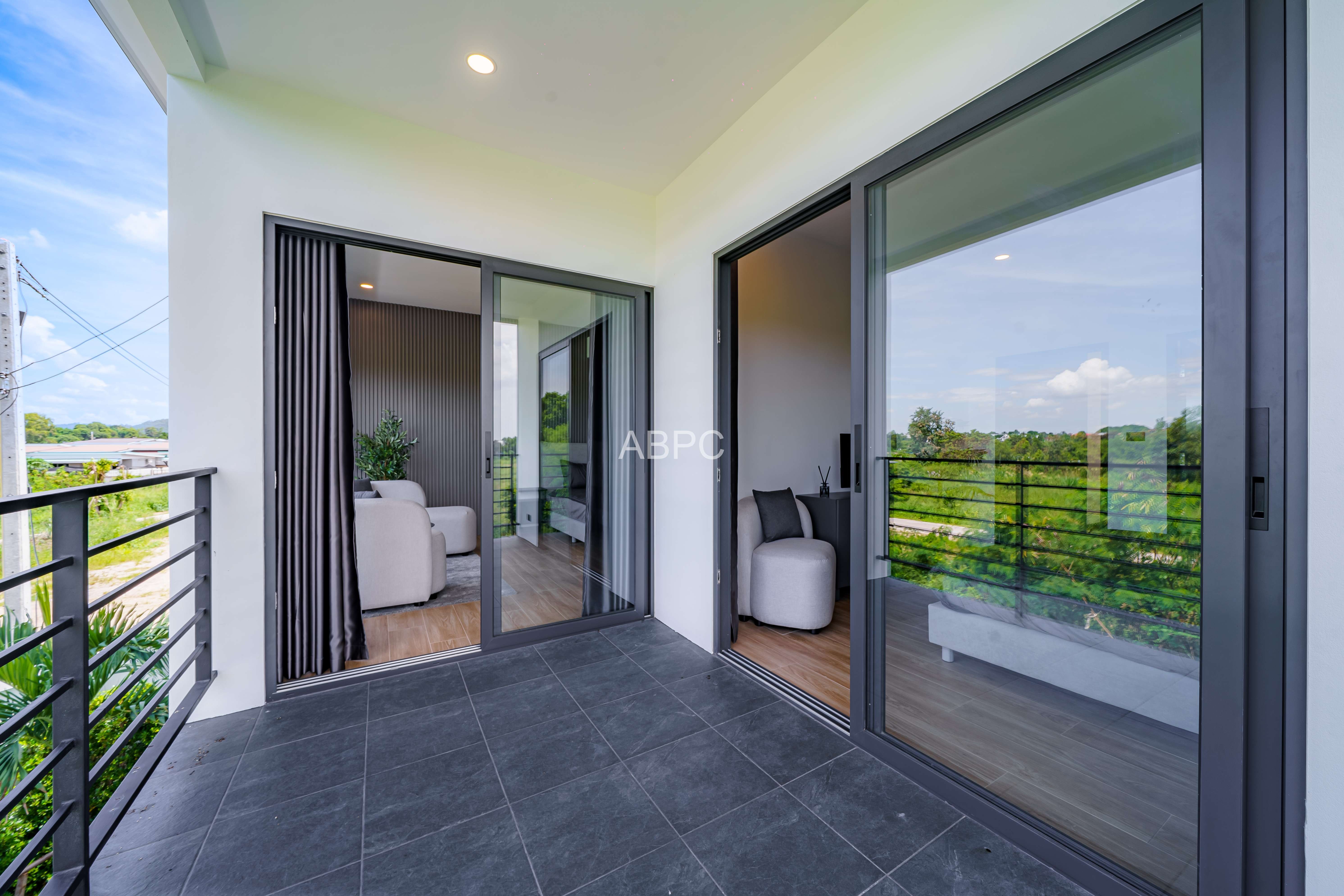 Modern pool villa 4 Bedrooms 3 Bathrooms in Mapprachan photo 11