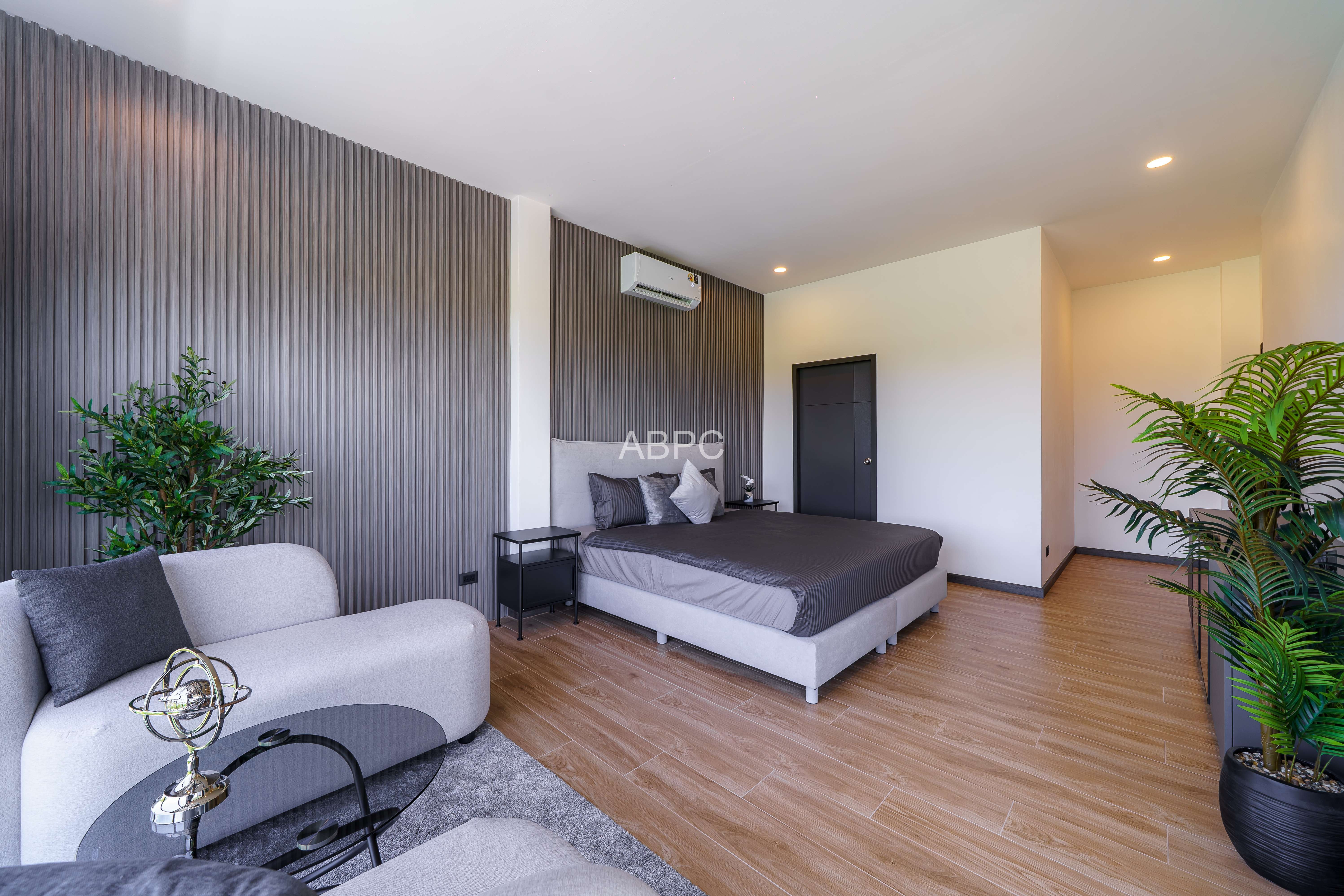 Modern pool villa 4 Bedrooms 3 Bathrooms in Mapprachan photo 4