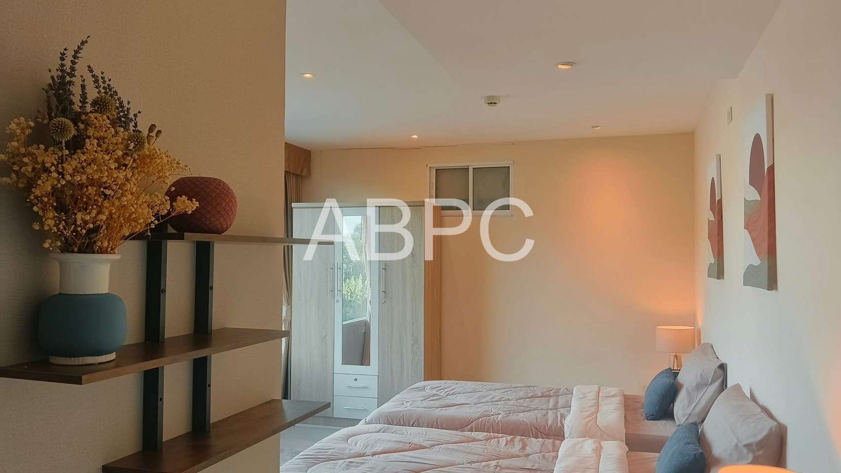 3 Bedroom 3 Bathroom in Pratumnak hill photo 3
