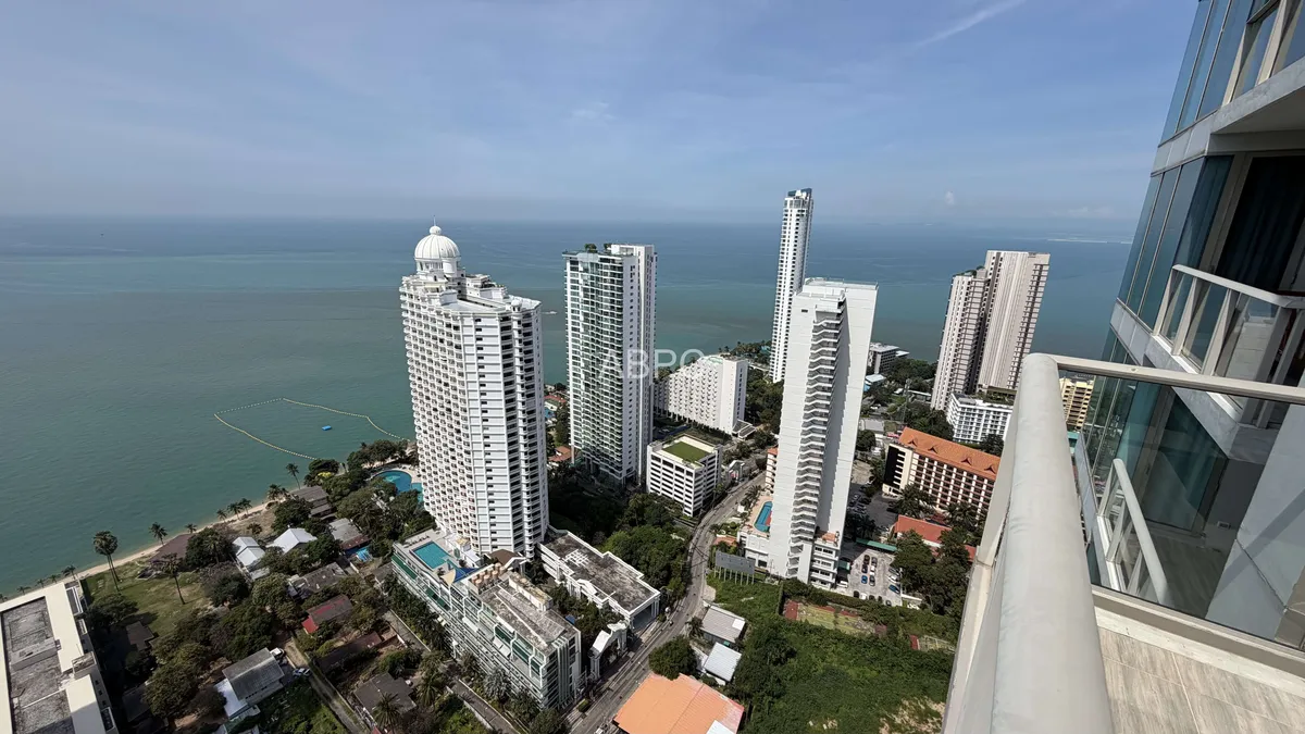 2 Bedroom 2 Bathroom RIVIERA WONGAMAT