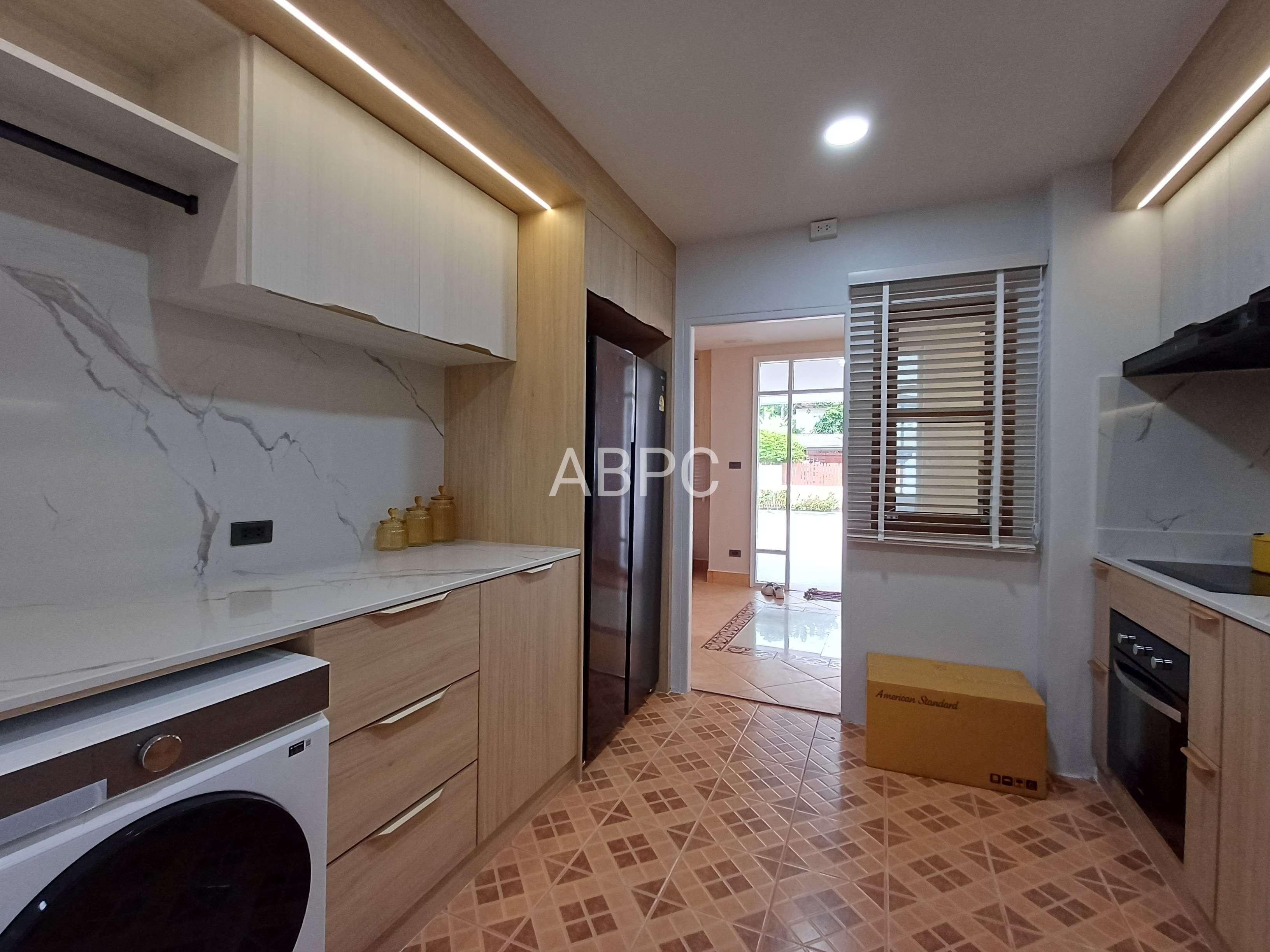 Newly Renovated 2-storey Pool Villa 4 bedroom 3 bathroom in Naklua for Sale photo 15