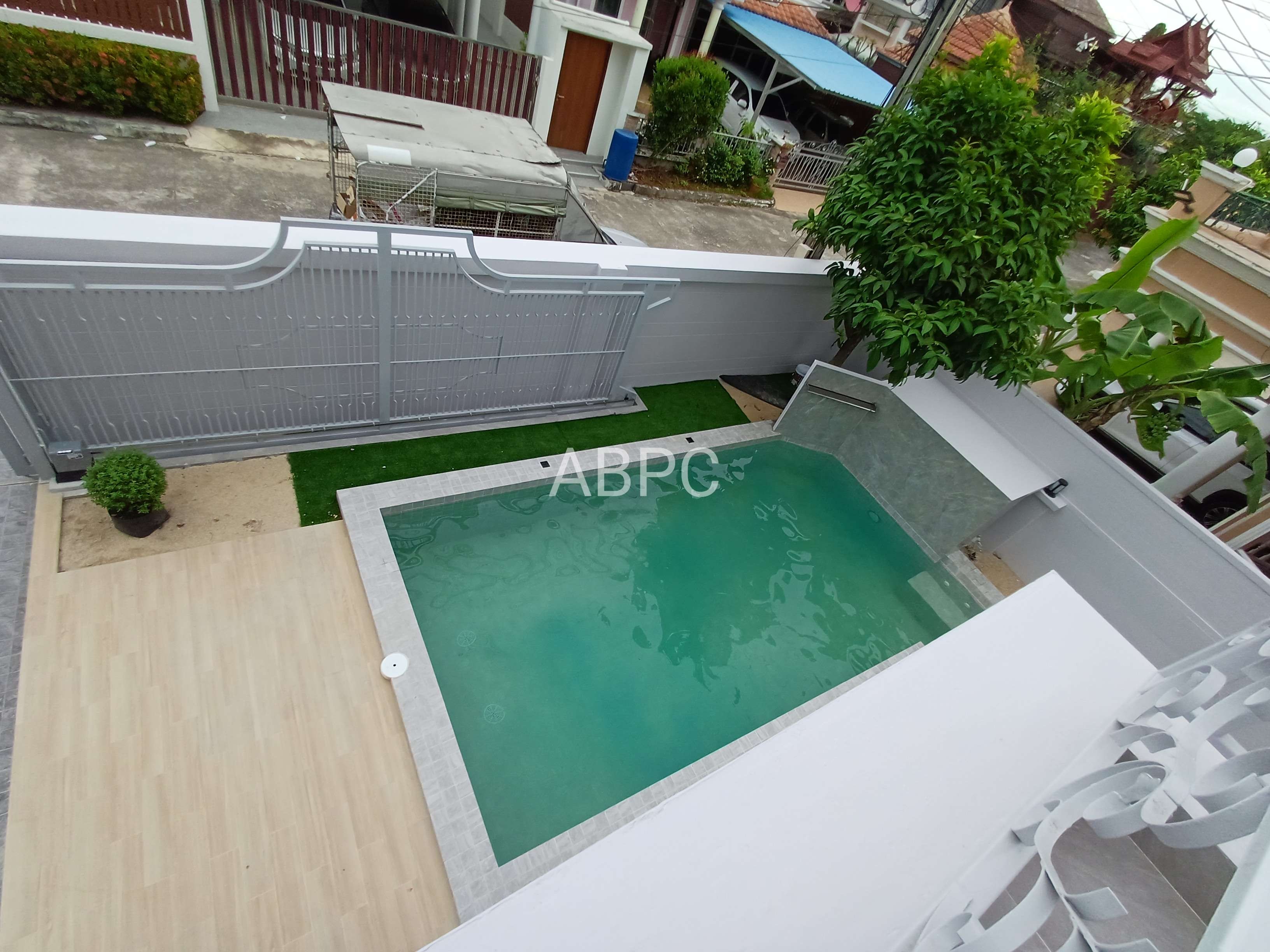 Newly Renovated 2-storey Pool Villa 4 bedroom 3 bathroom in Naklua for Sale photo 21