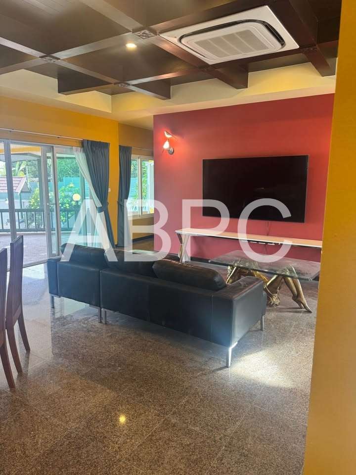 Beautiful 3-Bedroom Pool Villa with Lake View — Pet Friendly ! photo 15
