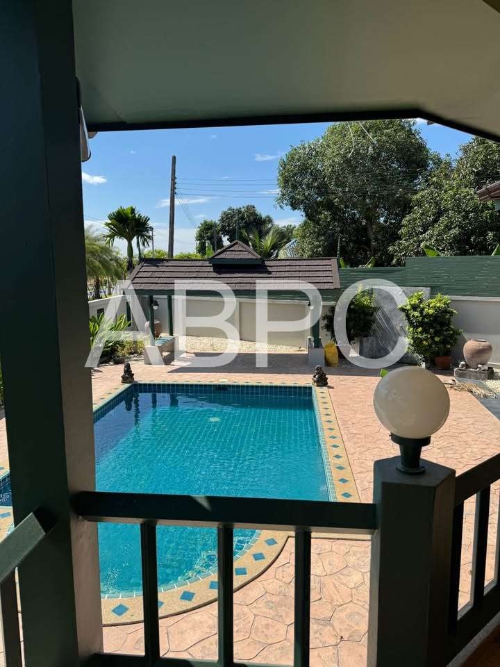 Beautiful 3-Bedroom Pool Villa with Lake View — Pet Friendly ! photo 9
