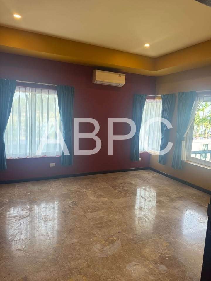 Beautiful 3-Bedroom Pool Villa with Lake View — Pet Friendly ! photo 13