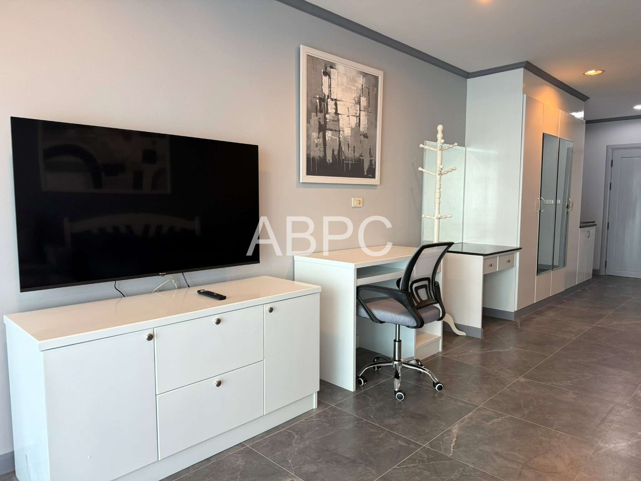 Well Presented Studio For Sale and Rent in Tepprasit photo 2