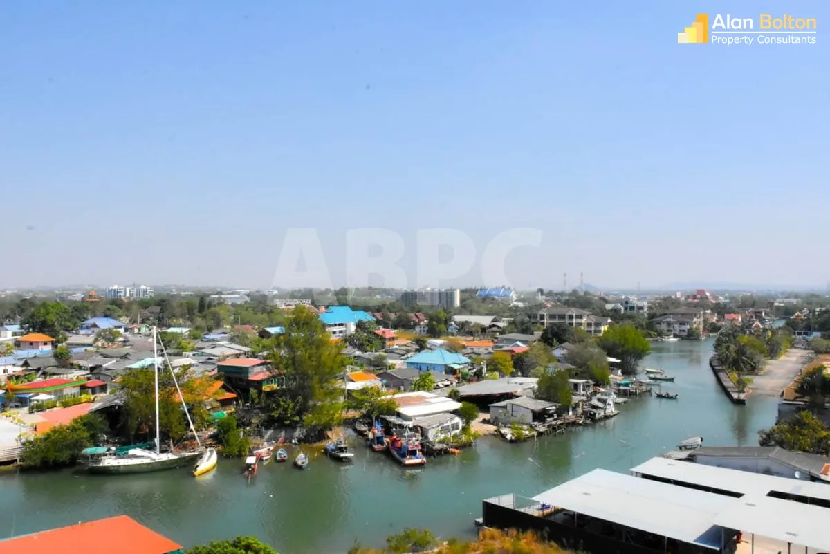 Water View Studio Condo in Na Jomtien photo 3