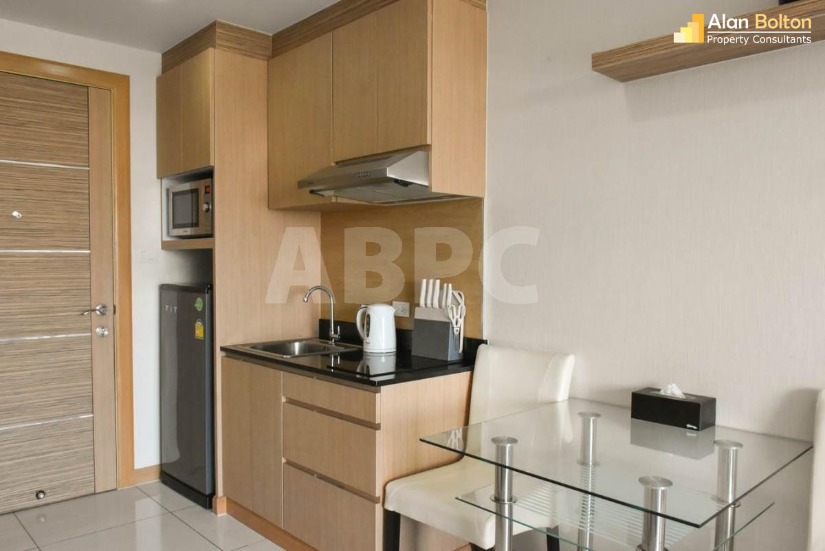 Water View Studio Condo in Na Jomtien photo 5