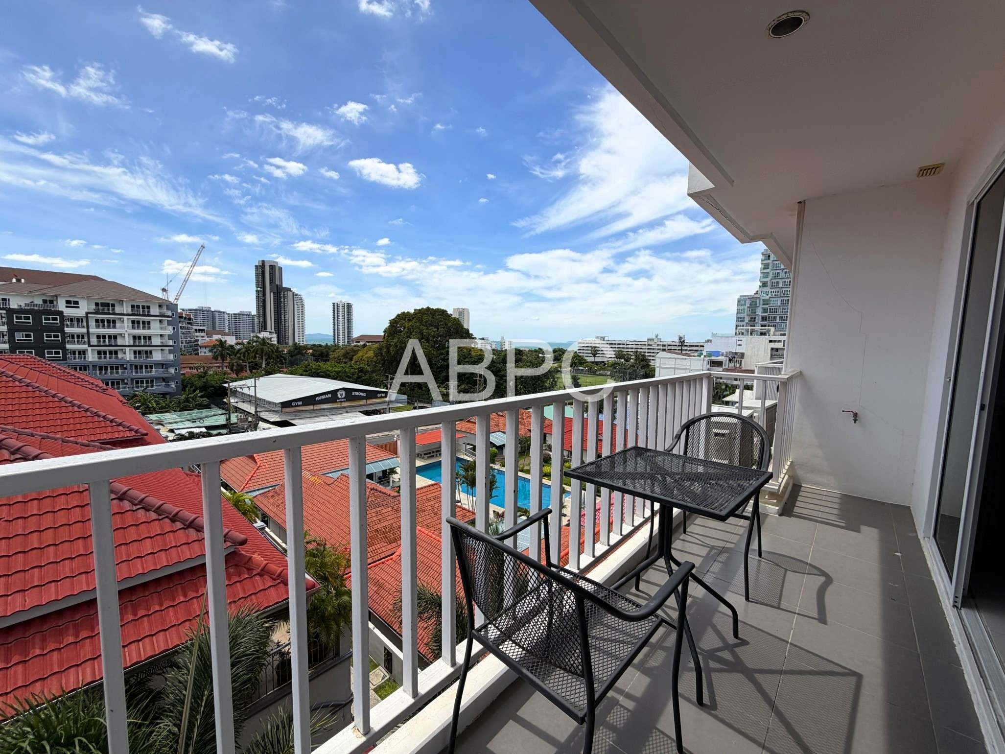 Studio Condo For Sale and Rent Near Beach photo 13