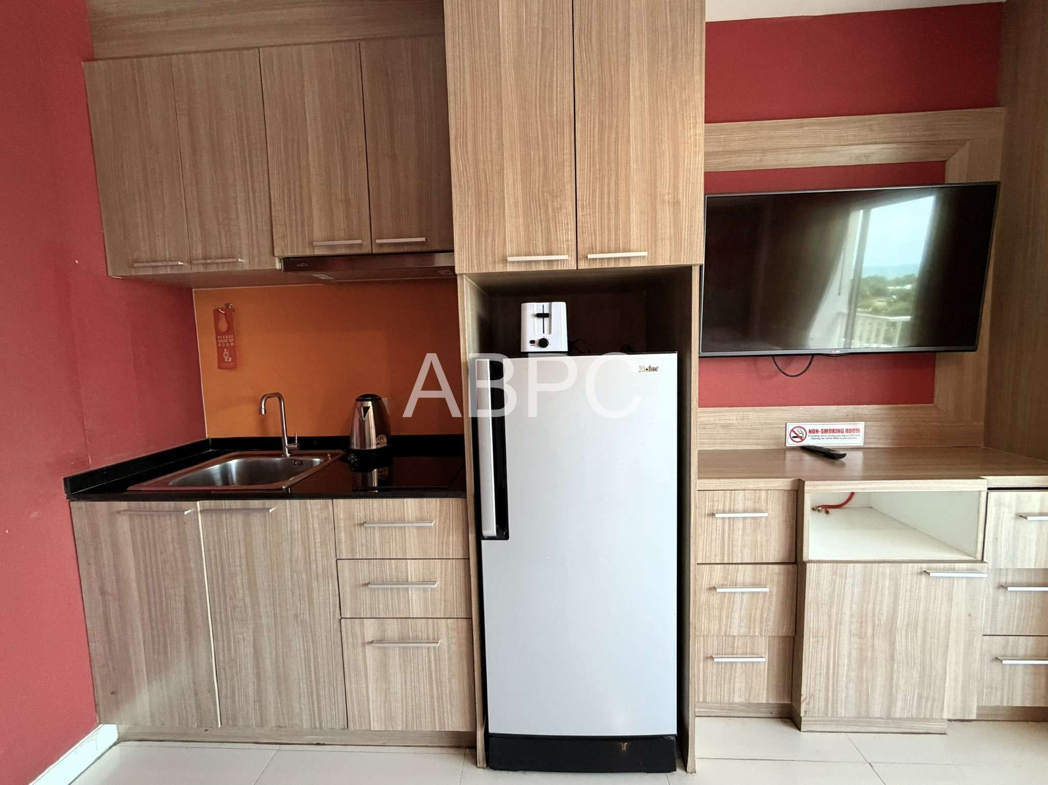 Studio Condo For Sale and Rent Near Beach photo 3