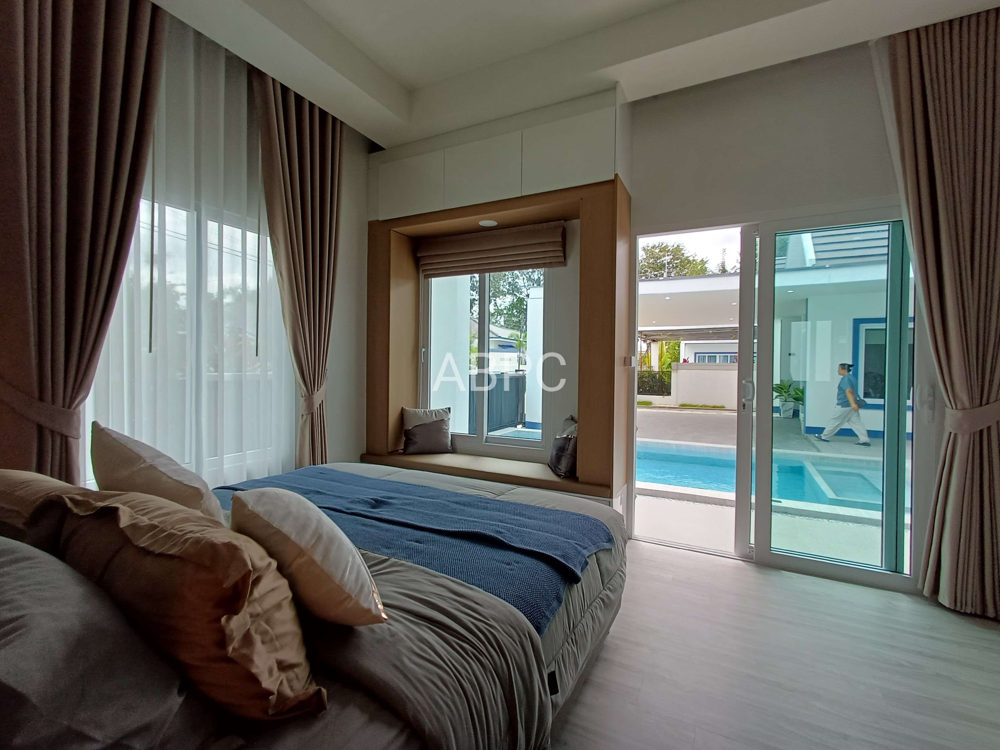 Brand New Pool Villa 5 bedrooms 5 bathrooms in Mabprachan-Pong for Sale photo 18