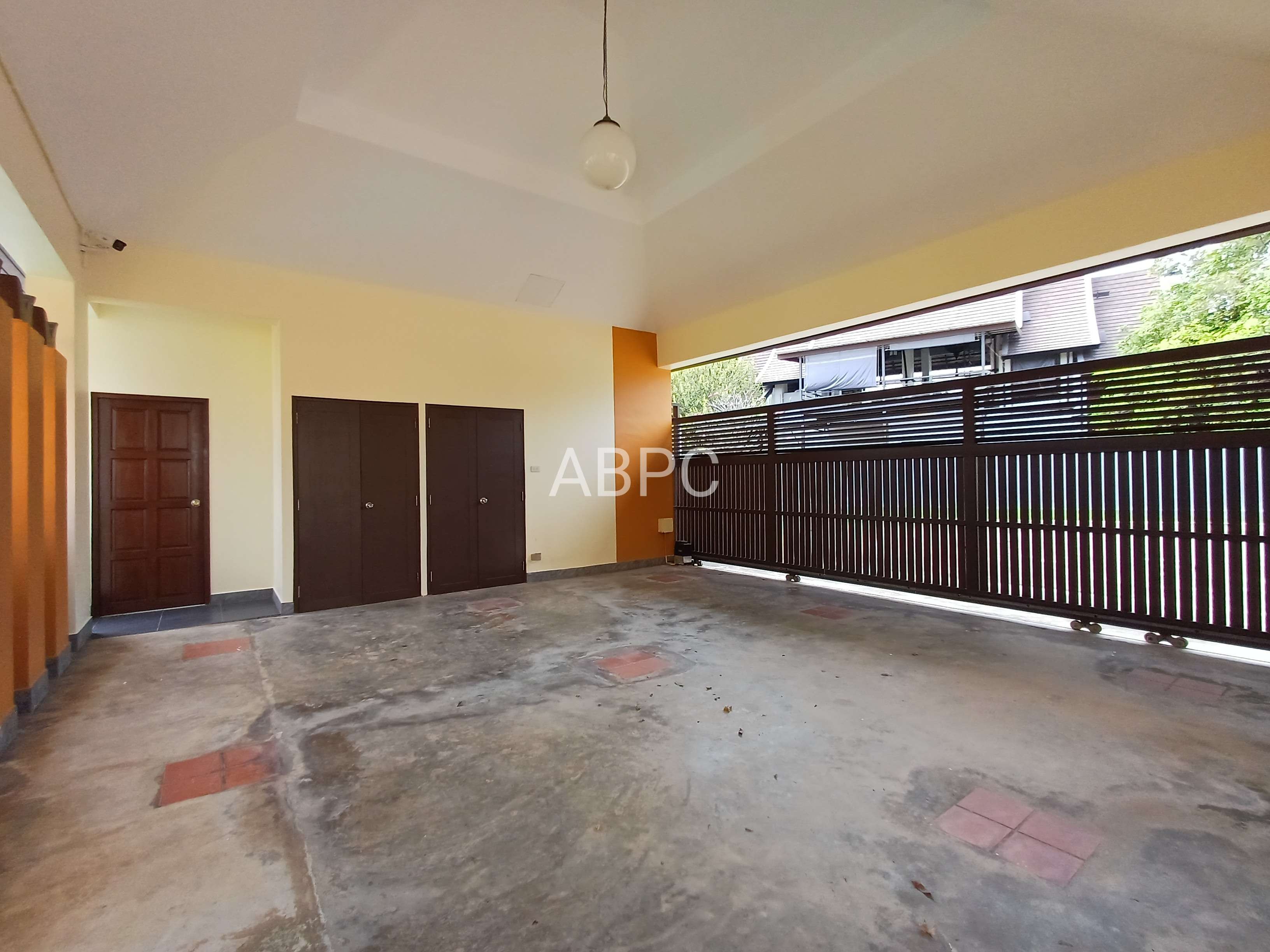 Stunning Luxury Pool Villa 5 bedrooms 5 bathrooms in East Pattaya for Sale/Rent photo 19