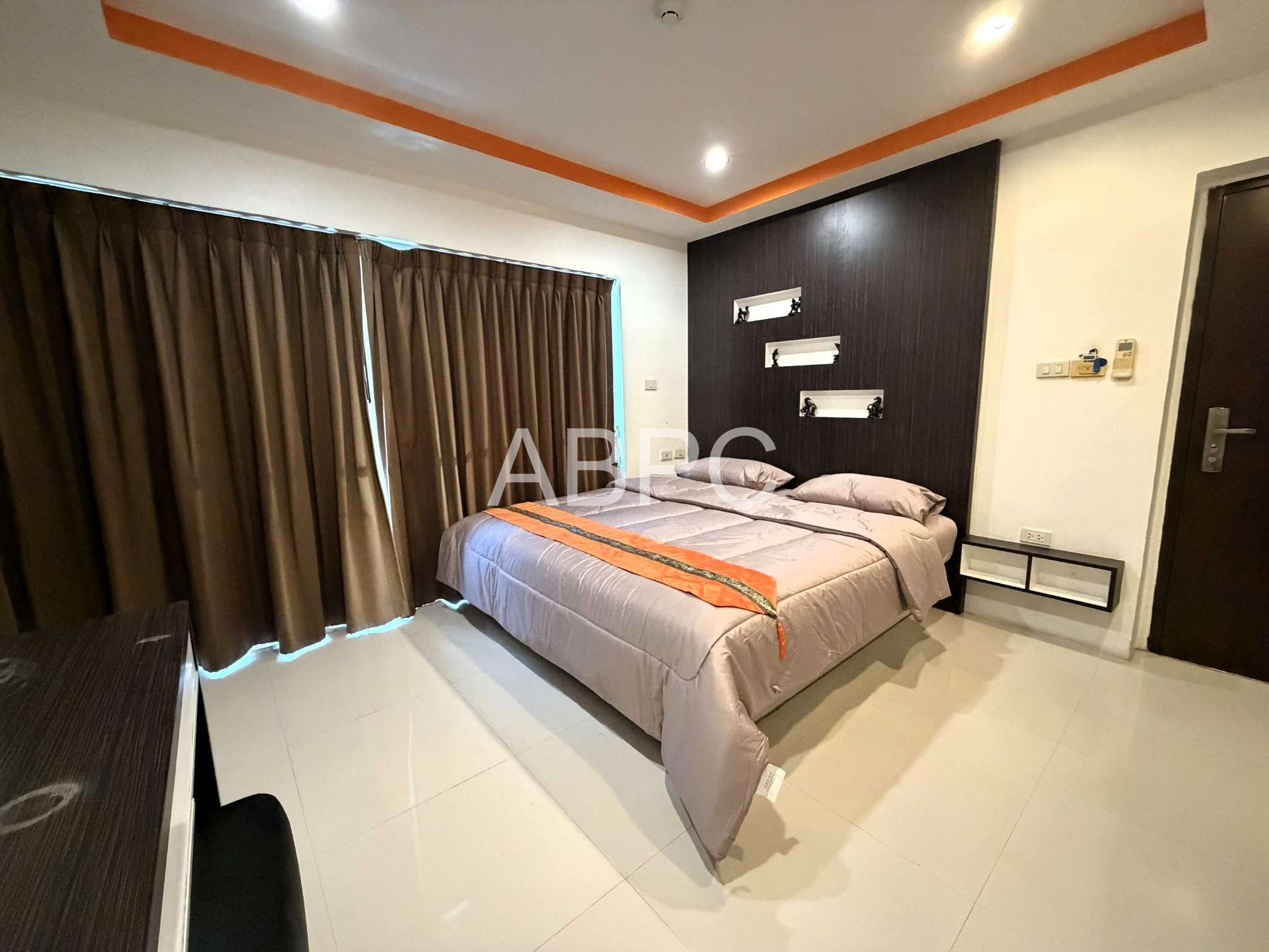 Studio Condo For Sale and Rent In Prahtamnak photo 10