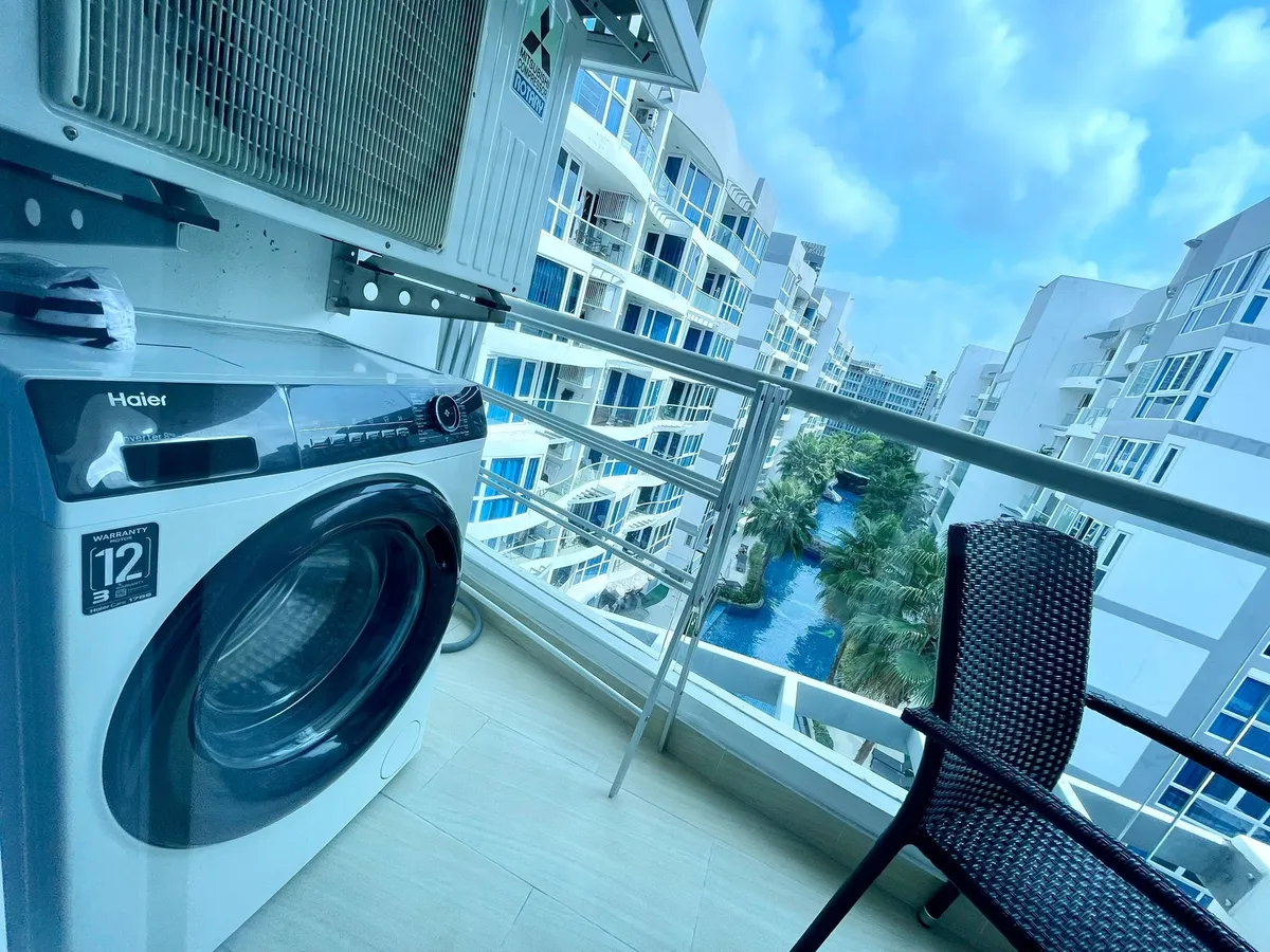 Grand Avenue Residence photo 16