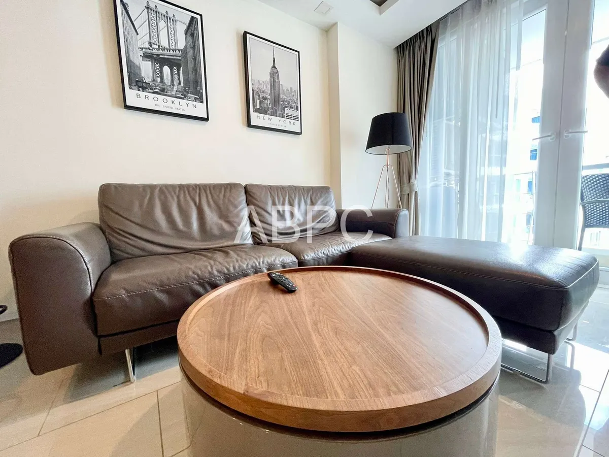 Grand Avenue Residence photo 10
