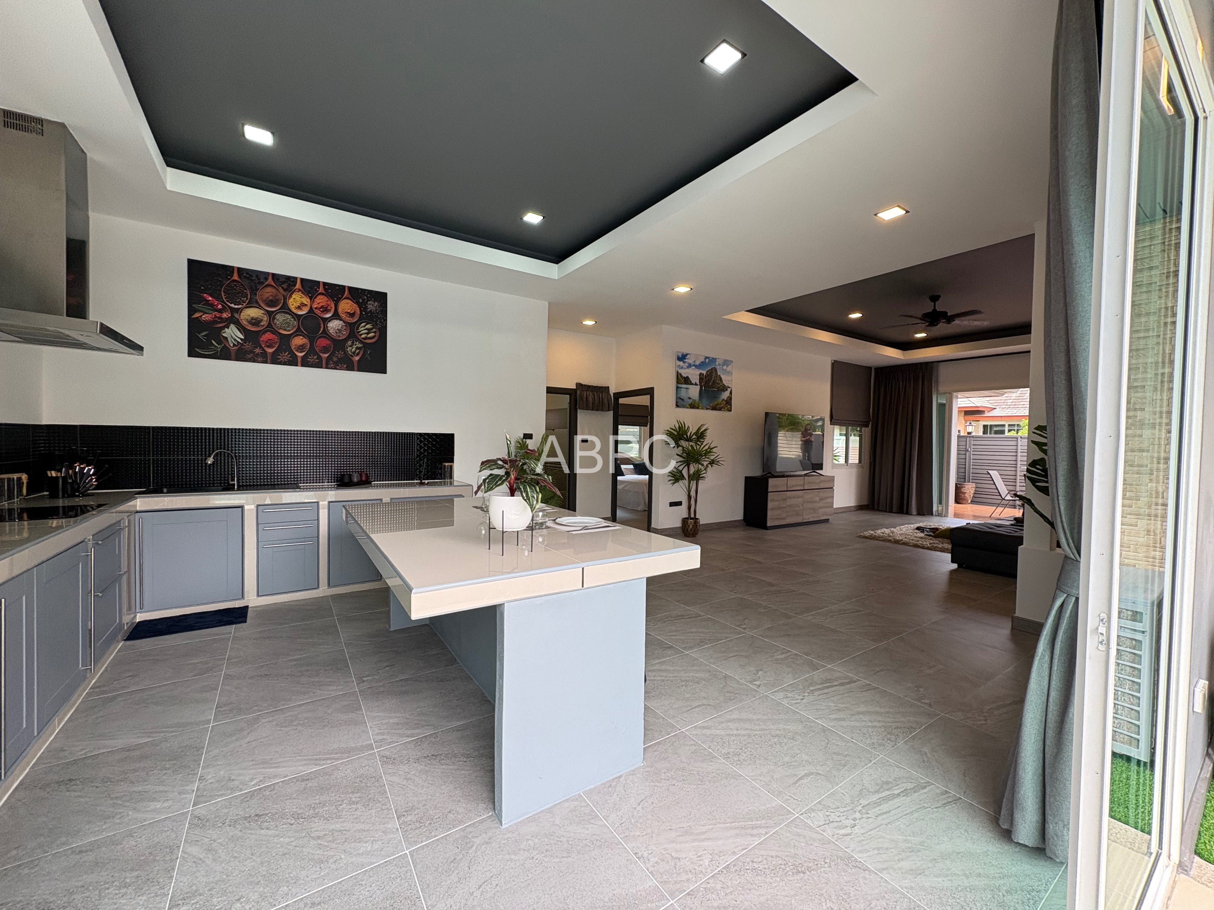 Baan Piam Mongkon Pool Villa photo 2