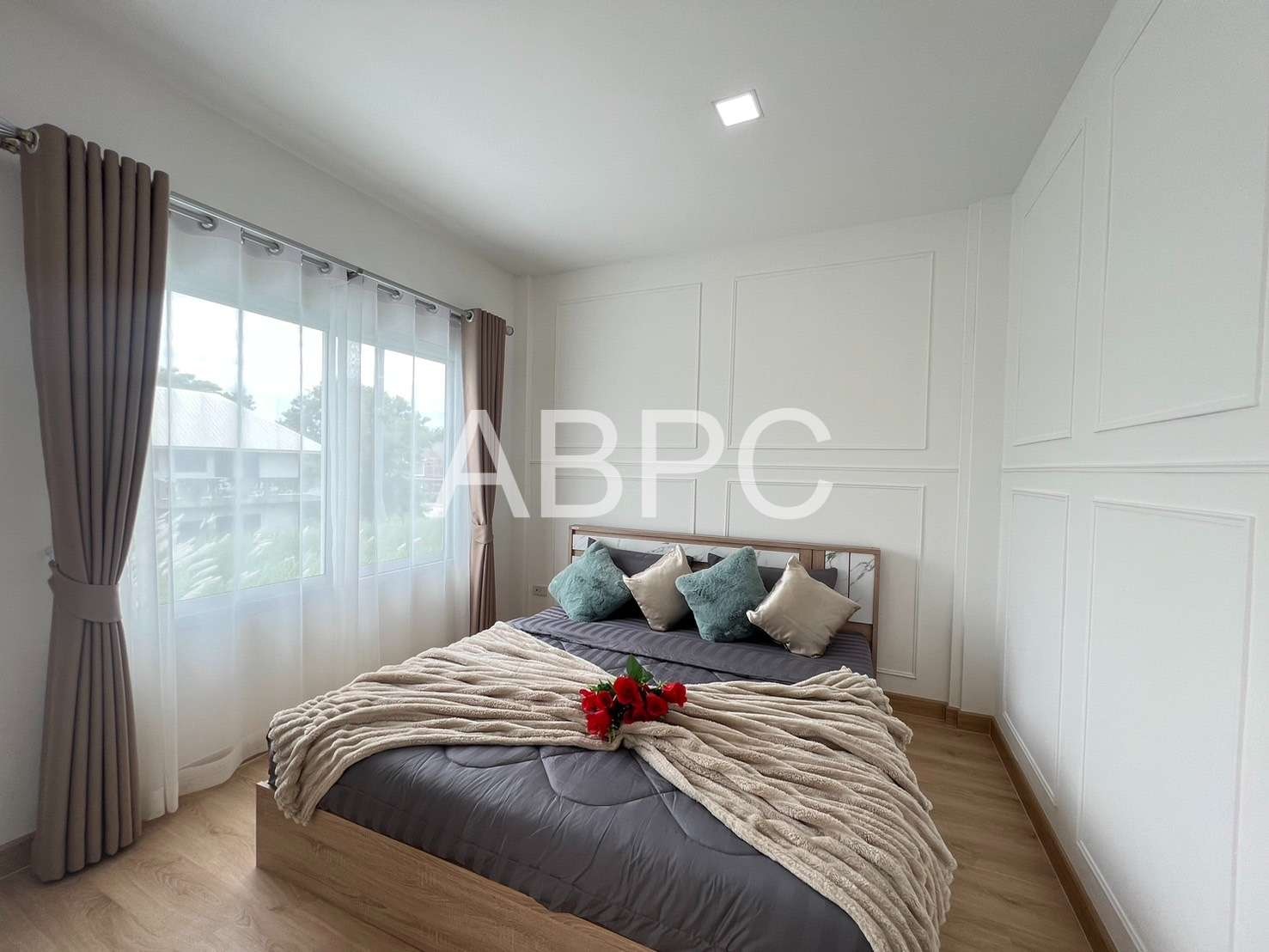 Townhouse 2 Stores 2 Bedrooms 3 Bathrooms in East Pattaya photo 16
