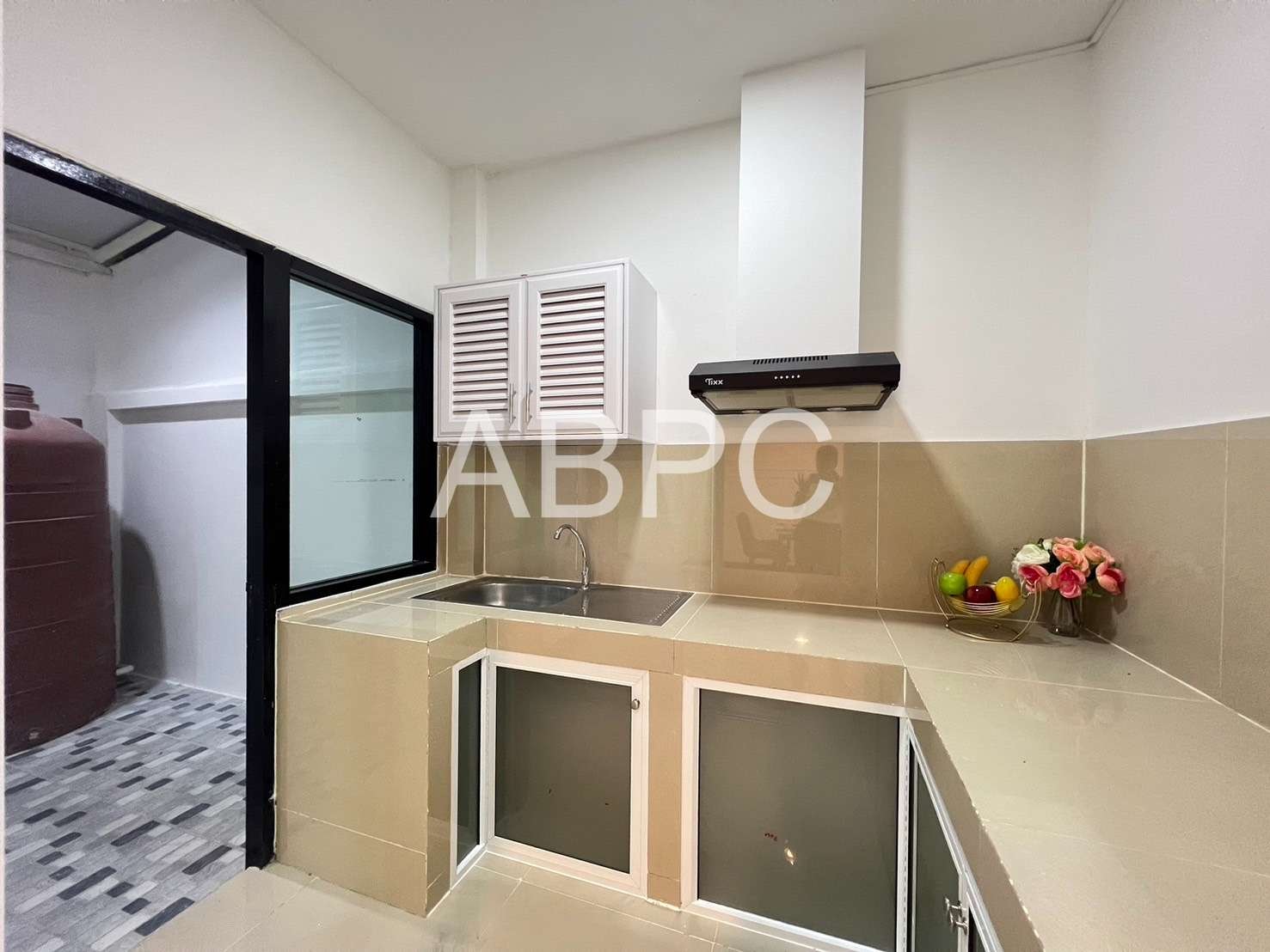 Townhouse 2 Stores 2 Bedrooms 3 Bathrooms in East Pattaya photo 7