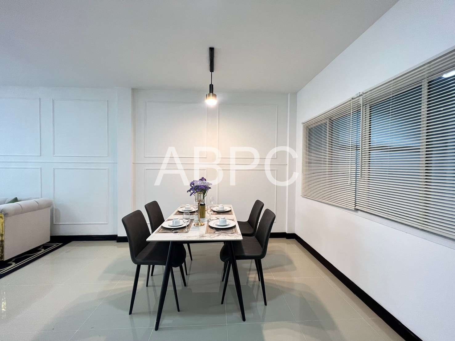 Townhouse 2 Stores 2 Bedrooms 3 Bathrooms in East Pattaya photo 6