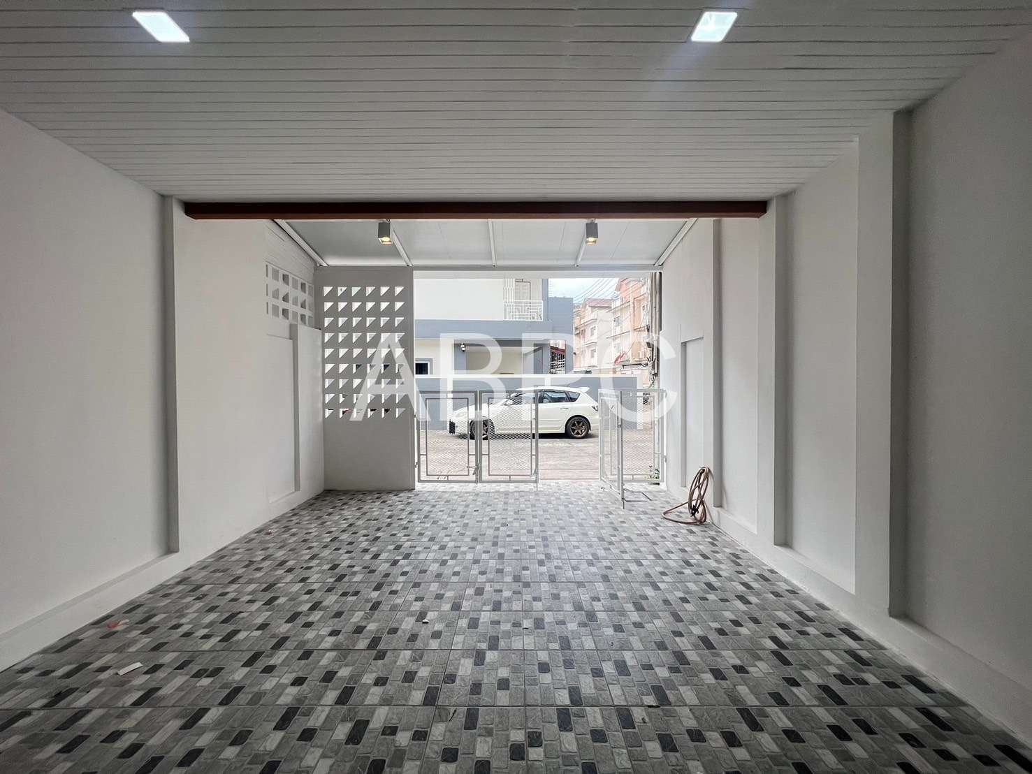 Townhouse 2 Stores 2 Bedrooms 3 Bathrooms in East Pattaya photo 5