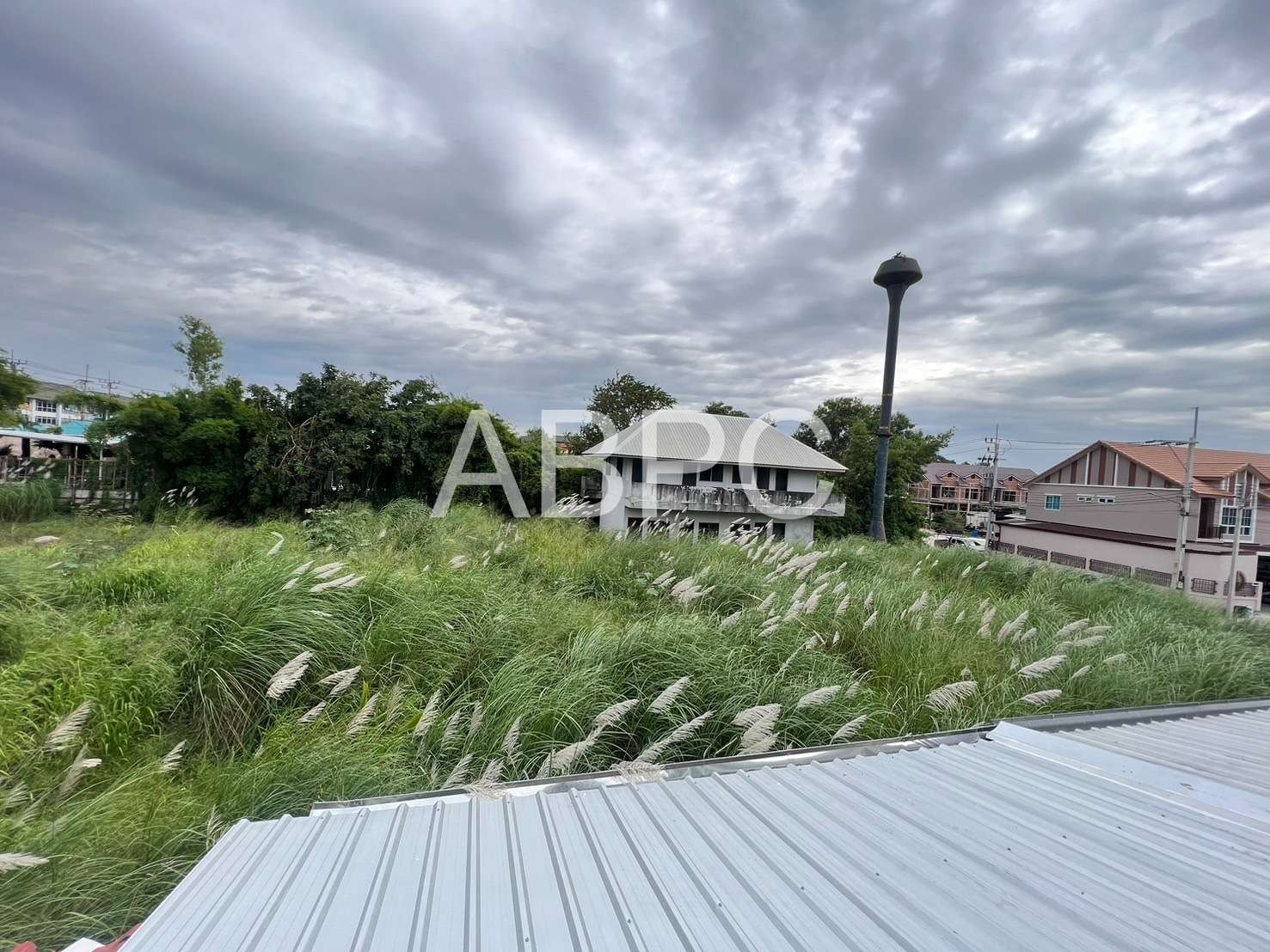 Townhouse 2 Stores 2 Bedrooms 3 Bathrooms in East Pattaya photo 15