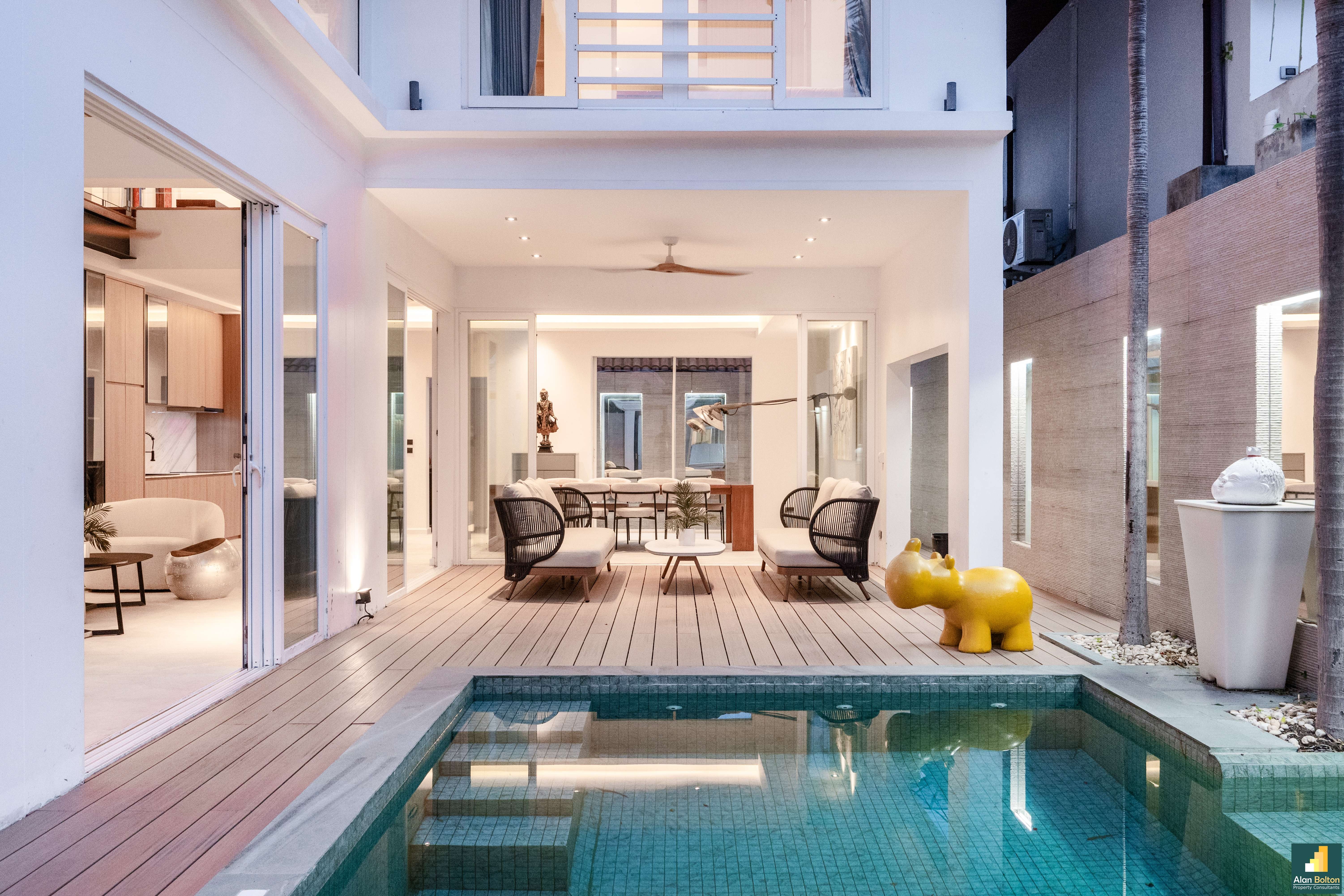 Luxurious Newly Renovated 3 Bedroom 4 Bathroom Pool Villa in Exclusive Village for Sale