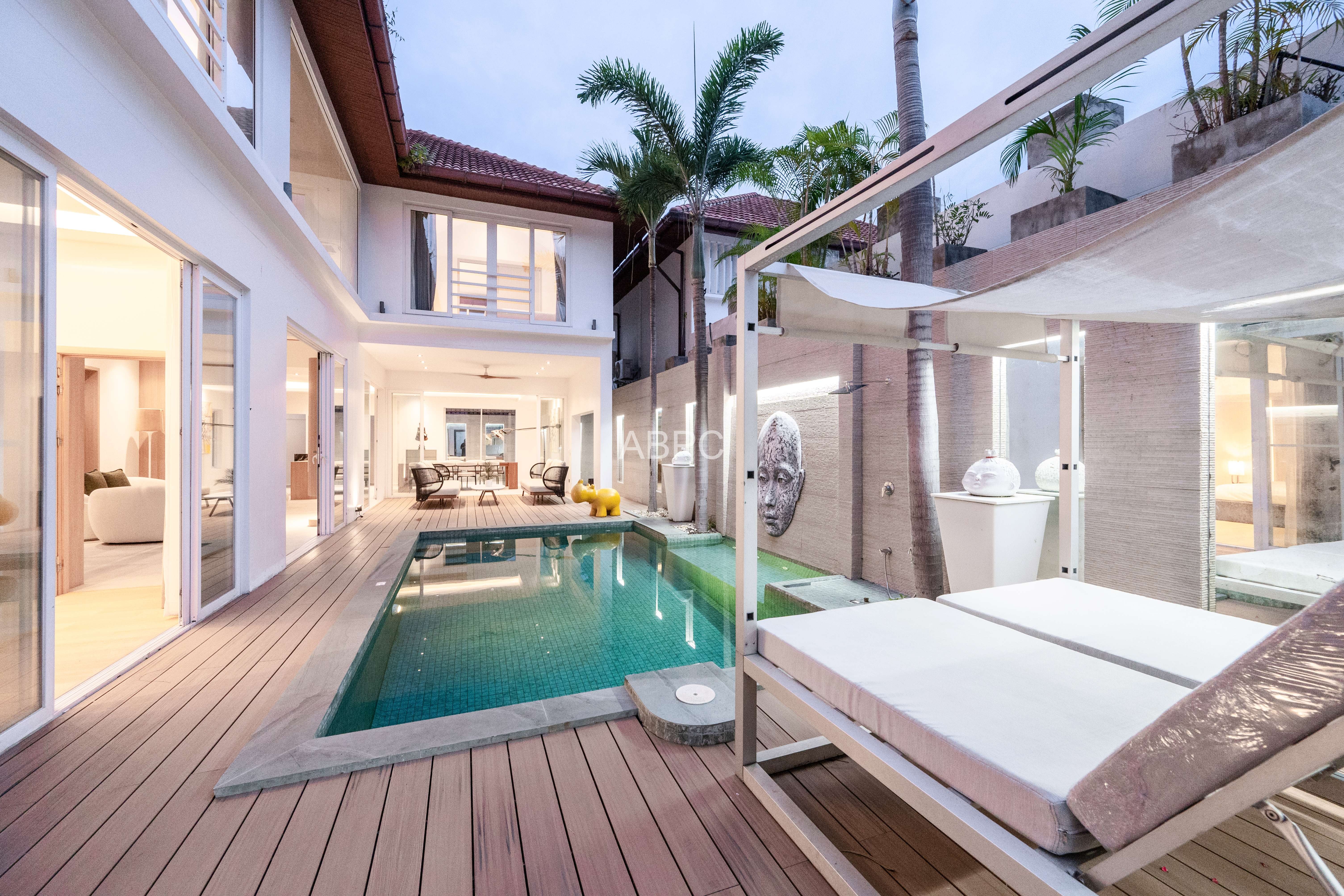 Luxurious Newly Renovated 3 Bedroom 4 Bathroom Pool Villa in Exclusive Village for Sale photo 10