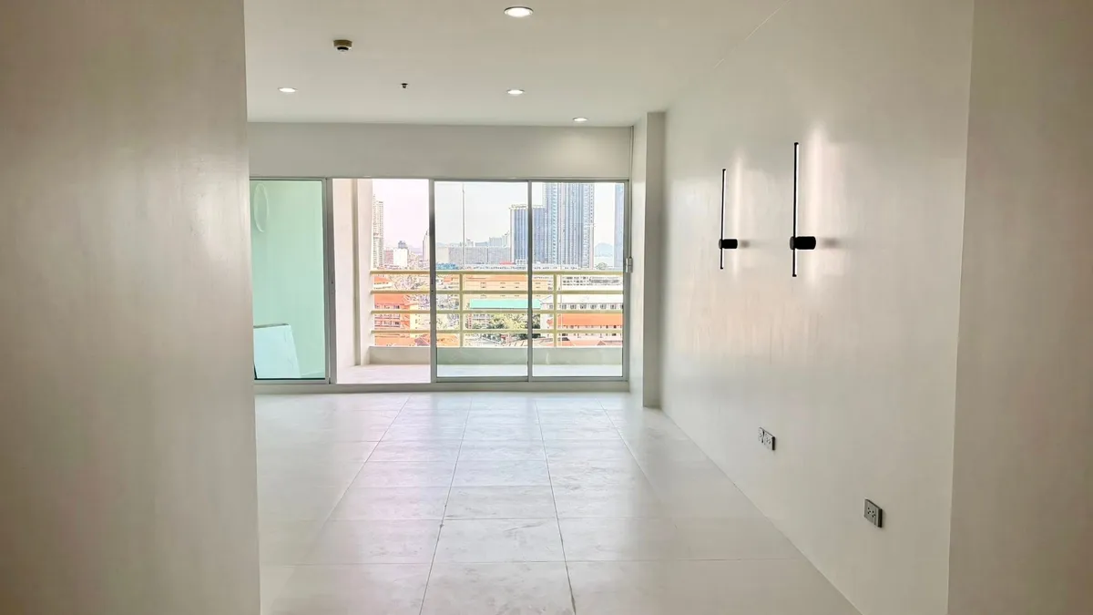 Newly Renovated Condo For Sale In Jomtien photo 23