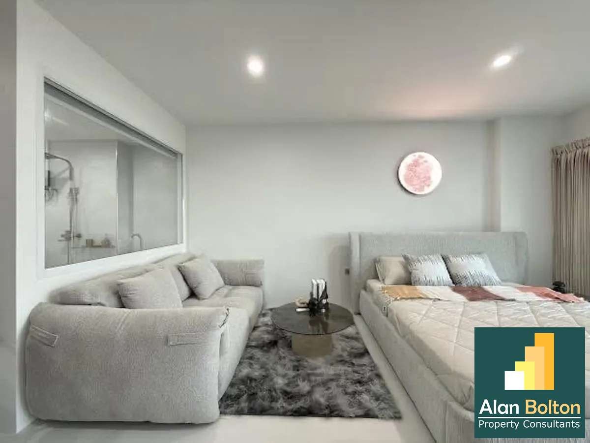 Newly Renovated Condo For Sale In Jomtien photo 9