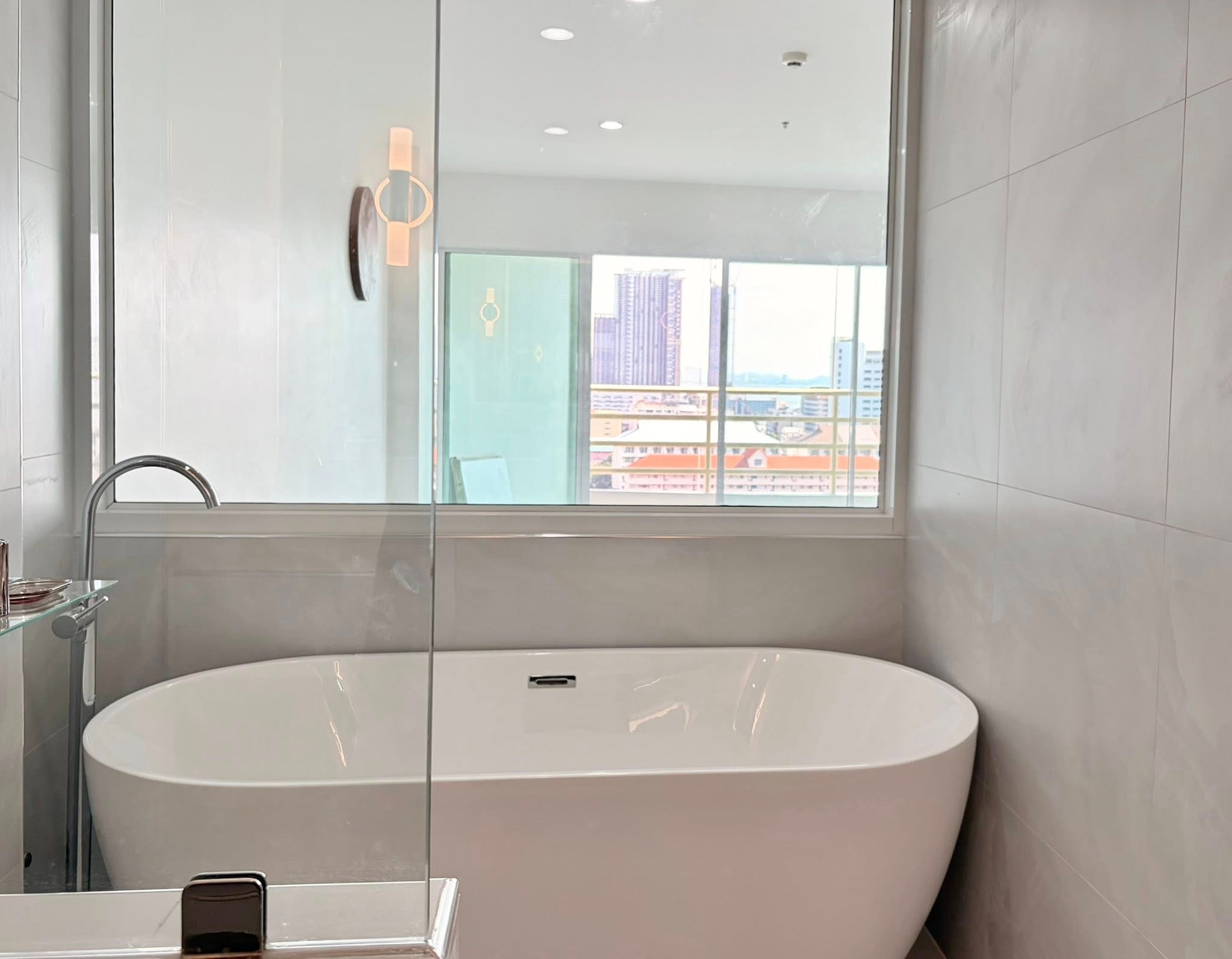 Newly Renovated Condo For Sale In Jomtien photo 25