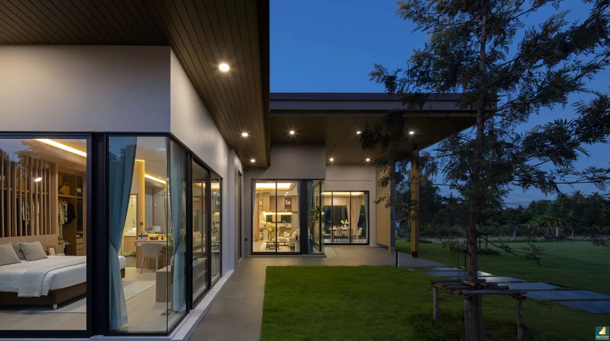 Modern House For Sale In Huayyai photo 6