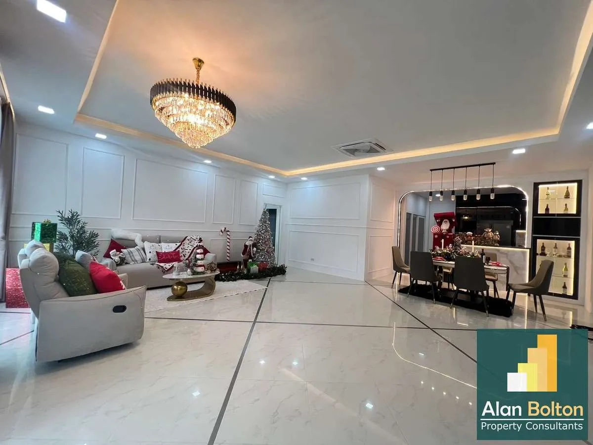Family House for rent 4 Bedrooms 5 Bathrooms in East Pattaya photo 12
