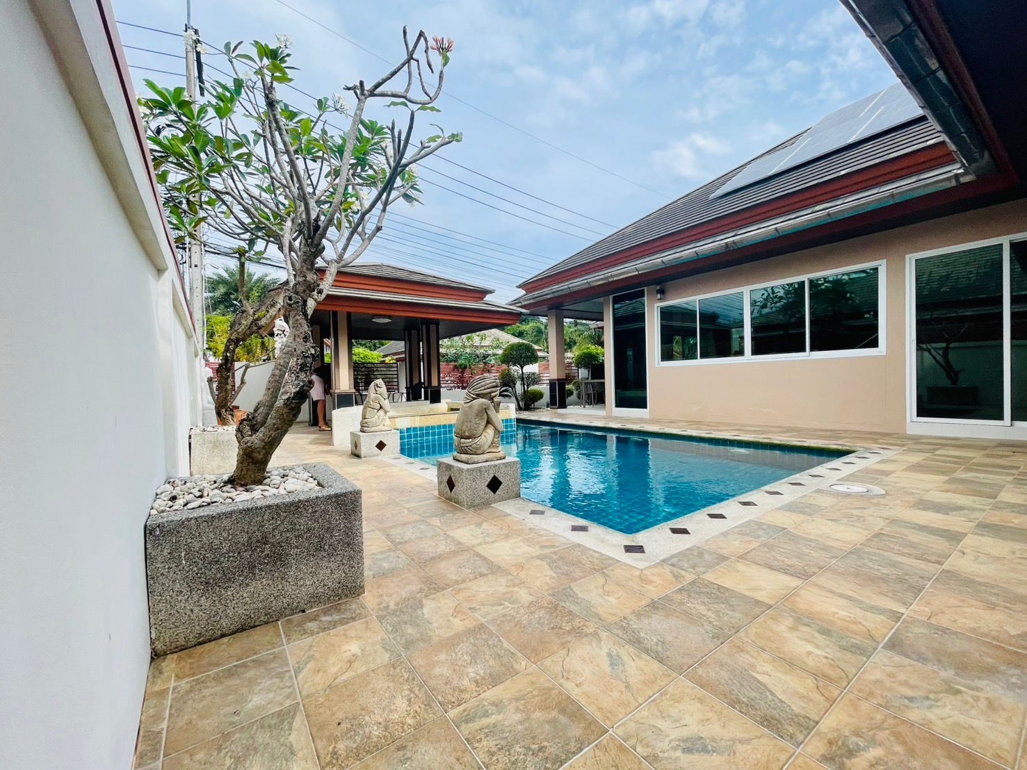 Stylishly Furnished 3 Bedroom 2 Bathroom Pool Villa In Secure Gated Community in Huay Yai photo 20